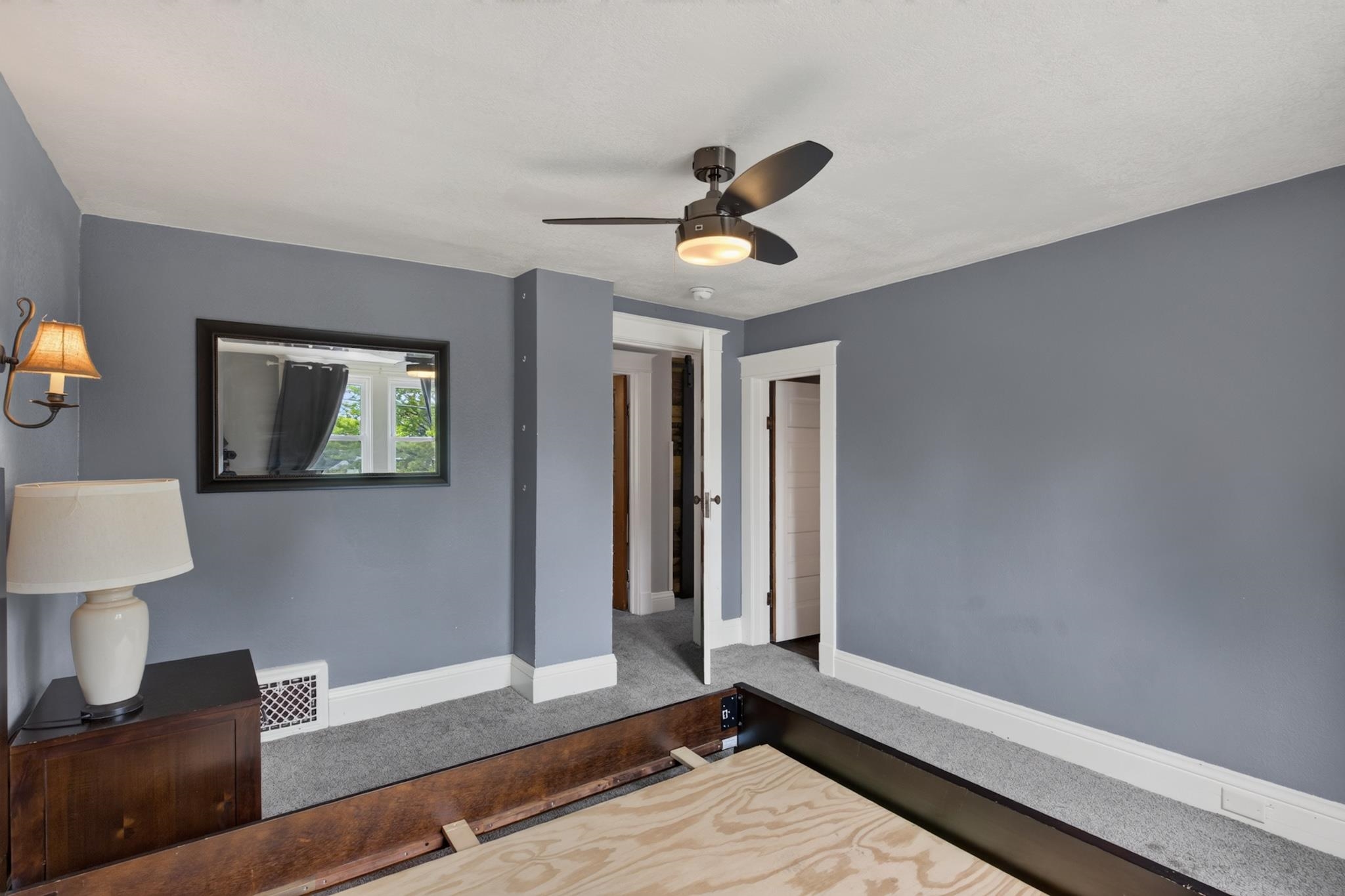 917 Western Avenue Property Photo 22