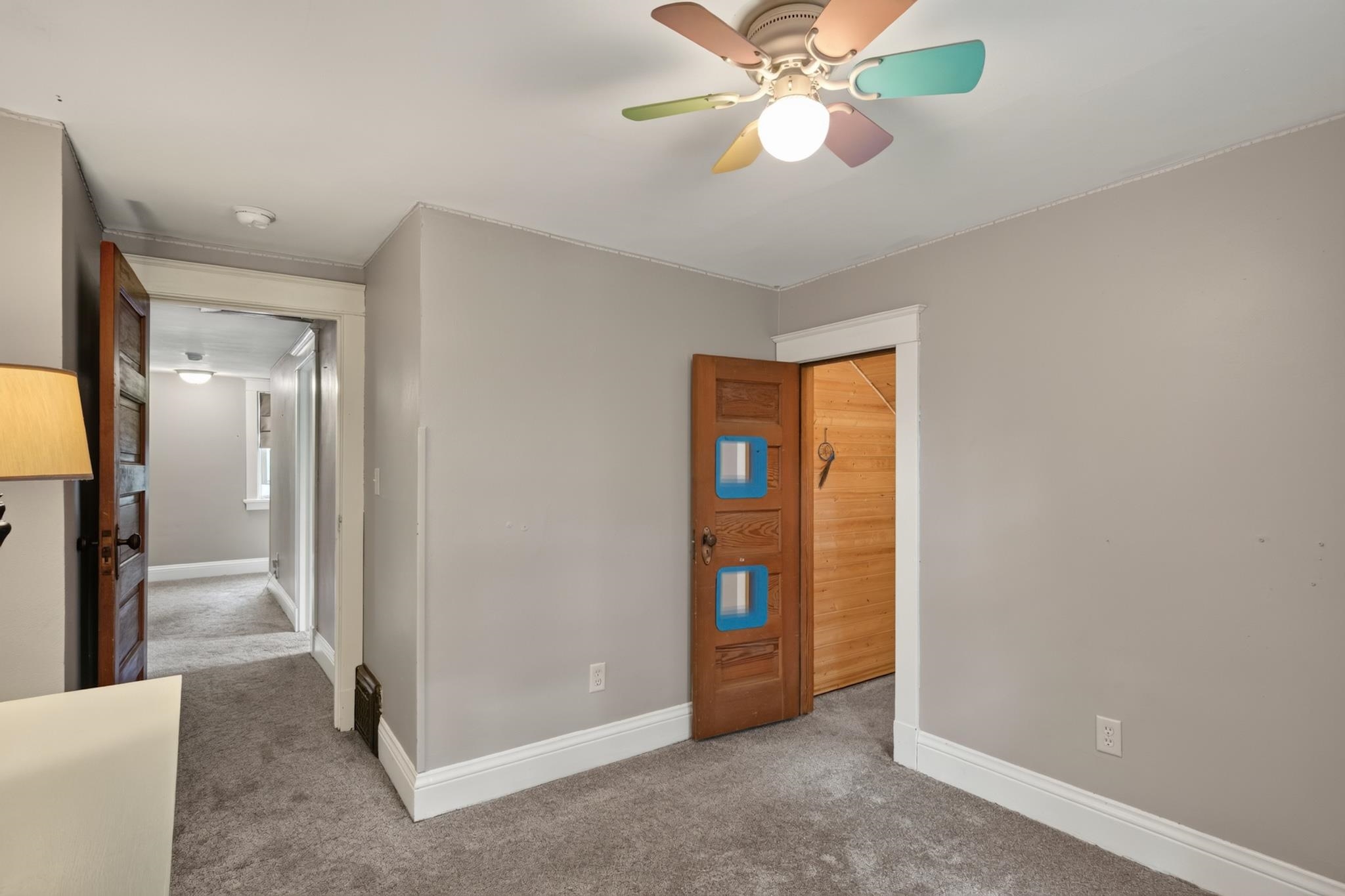 917 Western Avenue Property Photo 25