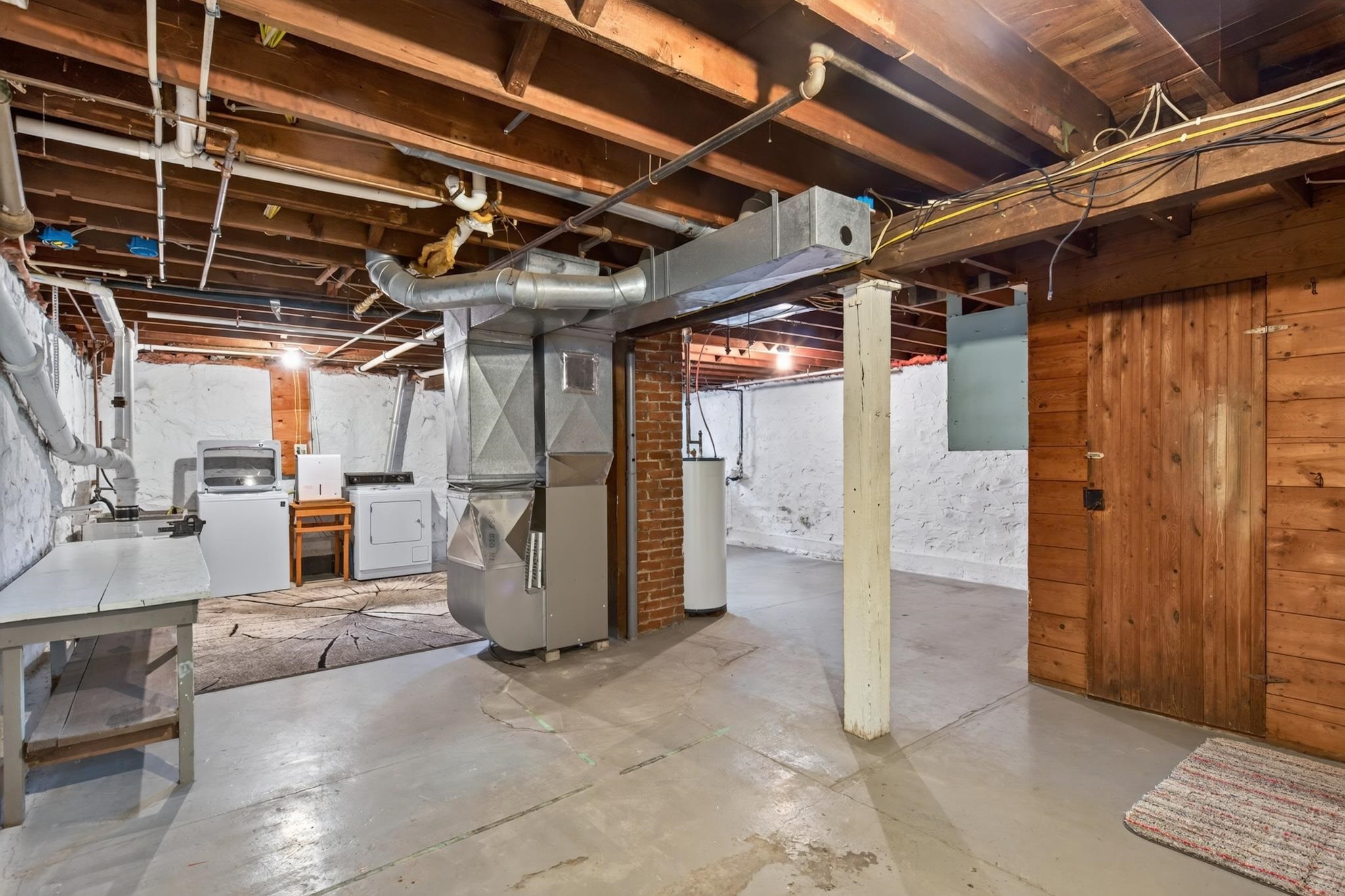 917 Western Avenue Property Photo 34