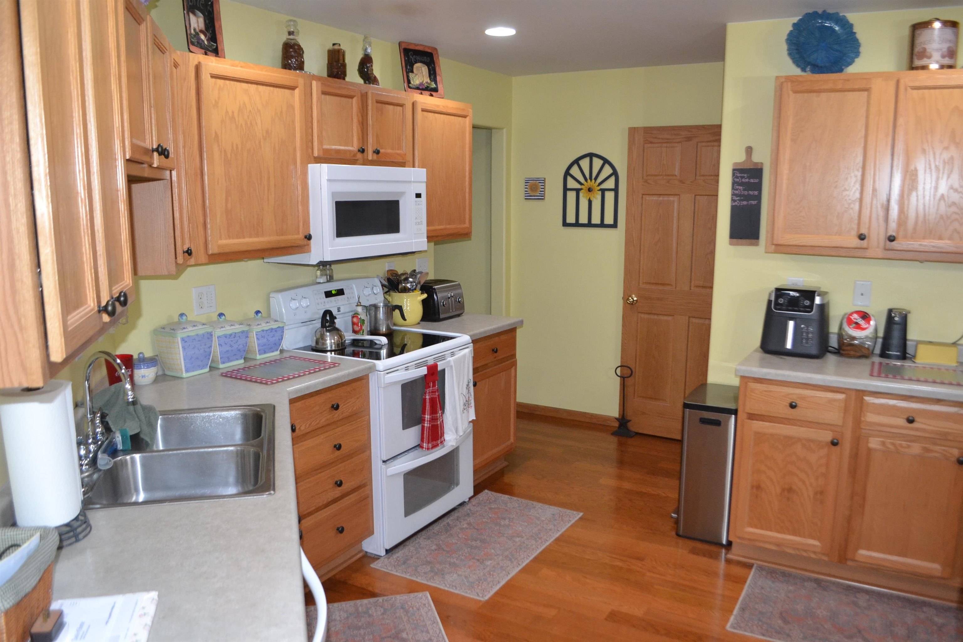 1314 Silver Spring Street Property Photo 8