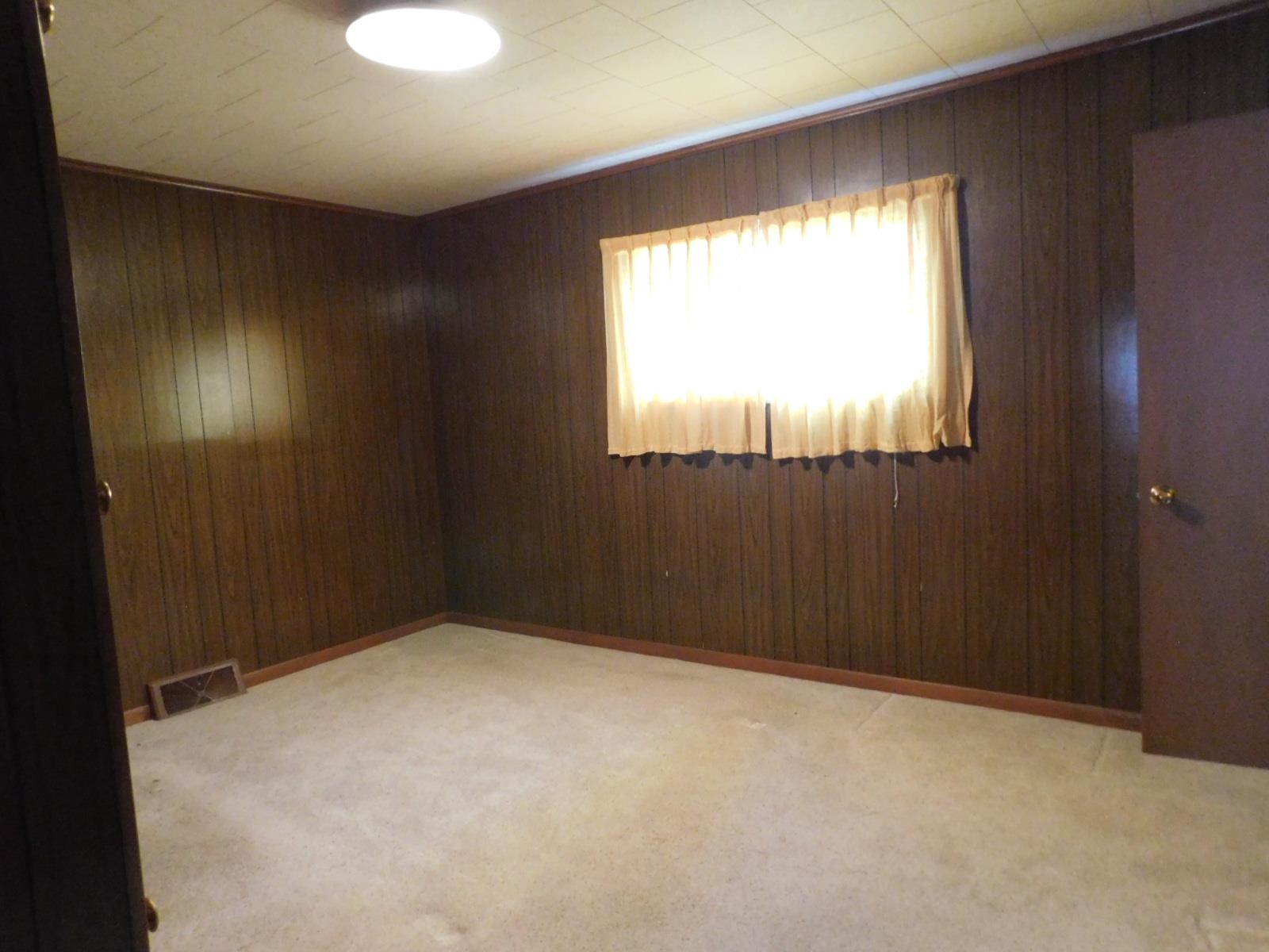 504 East Street Property Photo 10