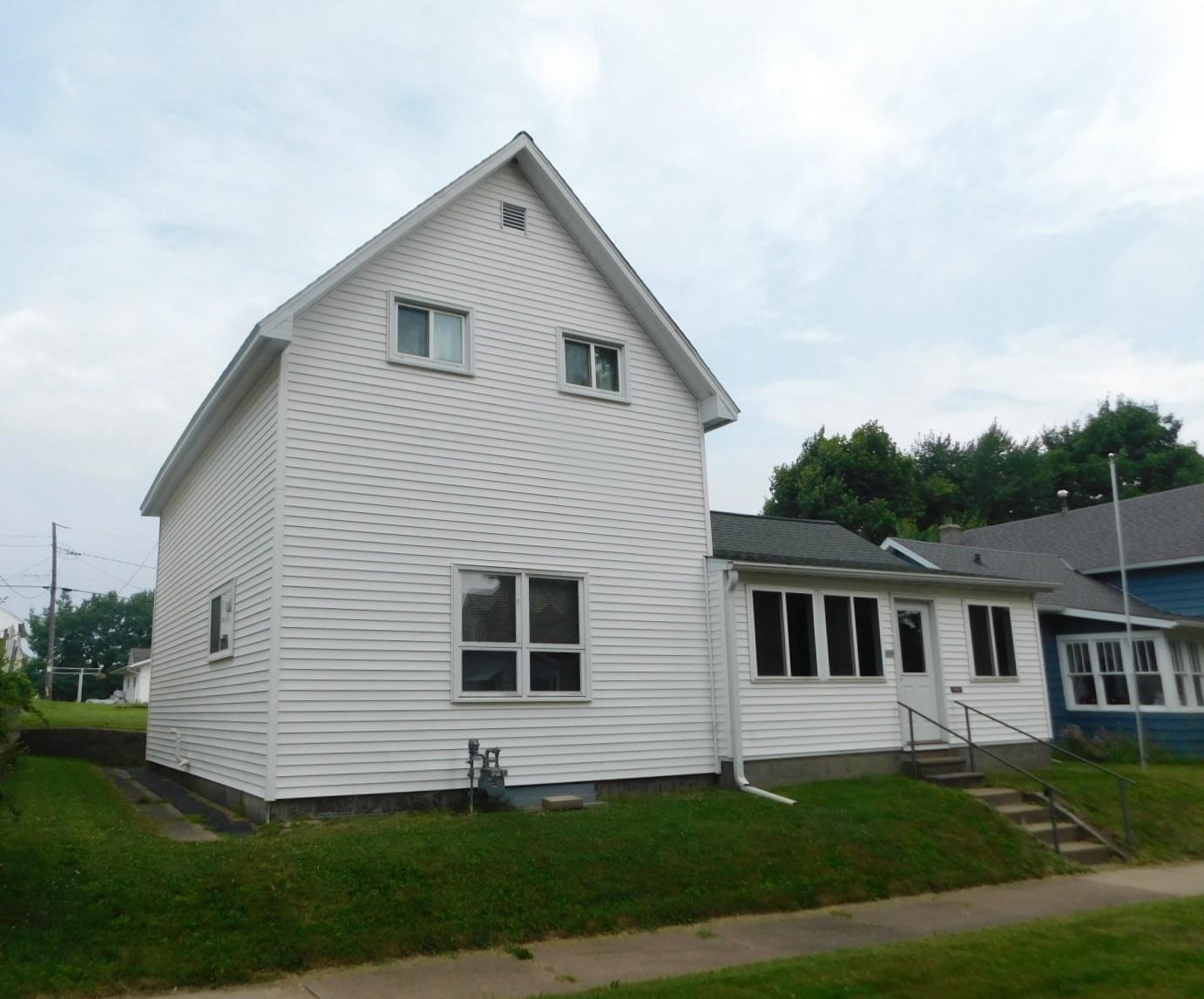 504 East Street Property Photo 18