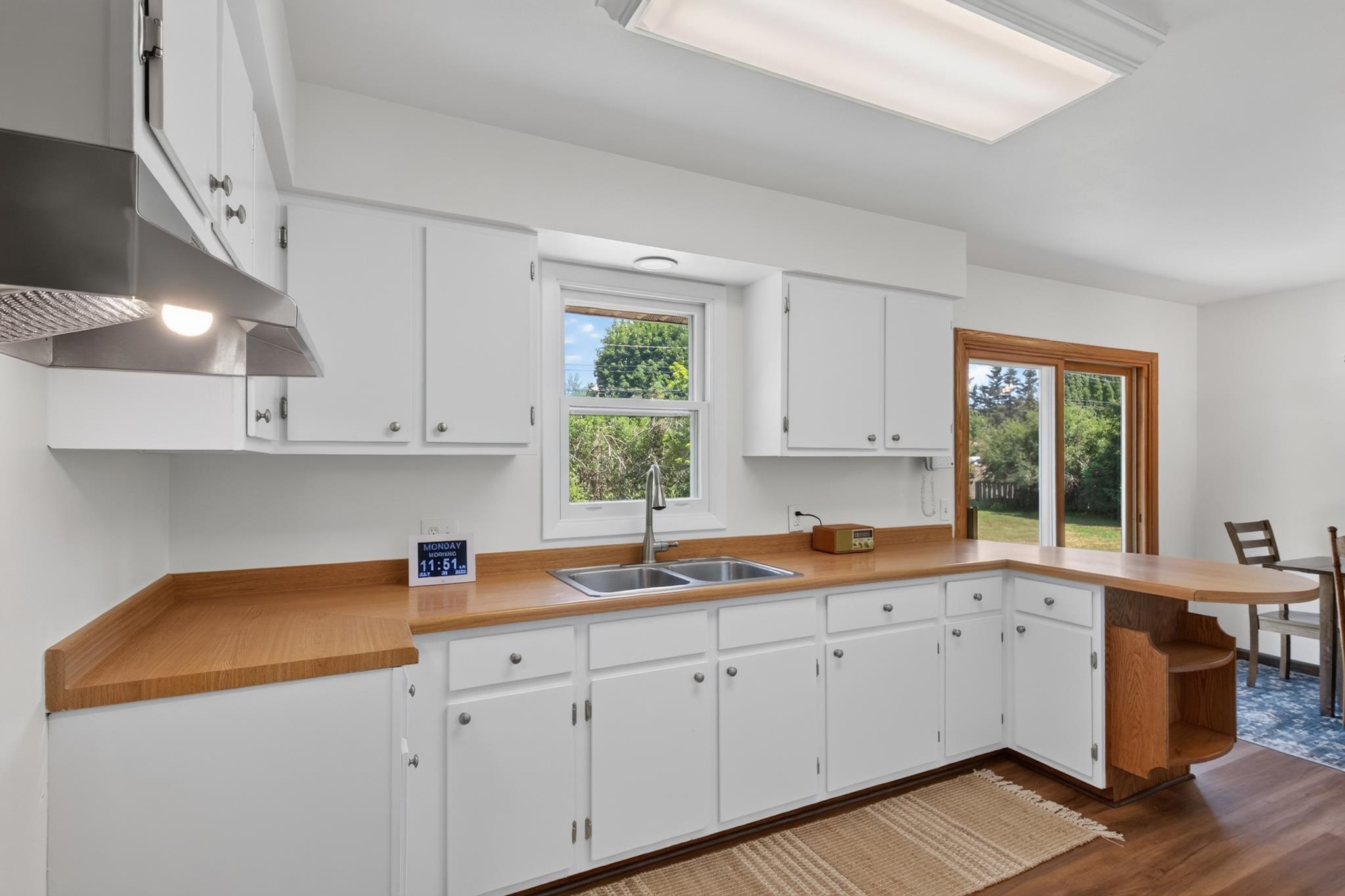 2311 Two Mile Avenue Property Photo 6