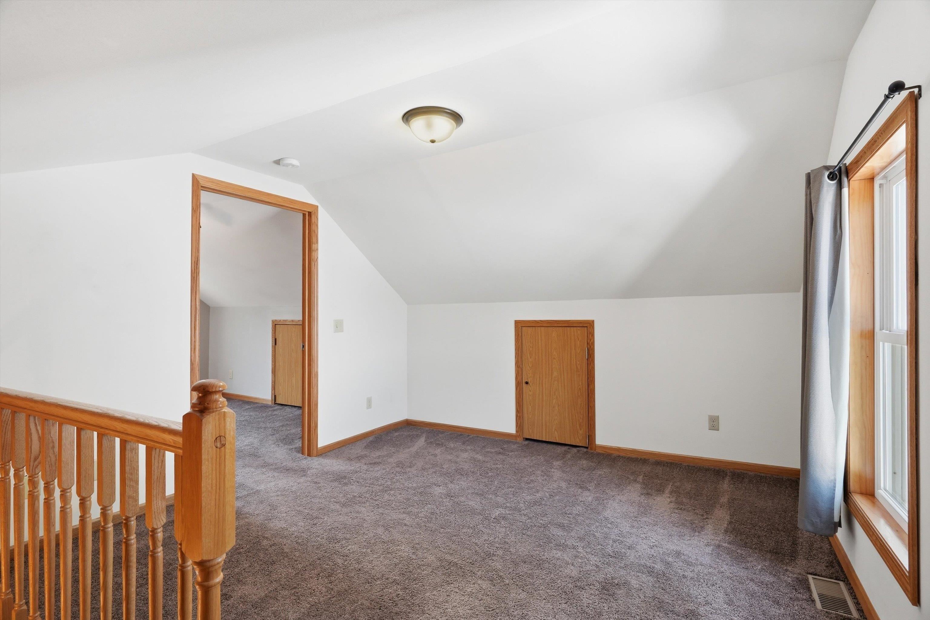5716 Main Street Property Photo 16