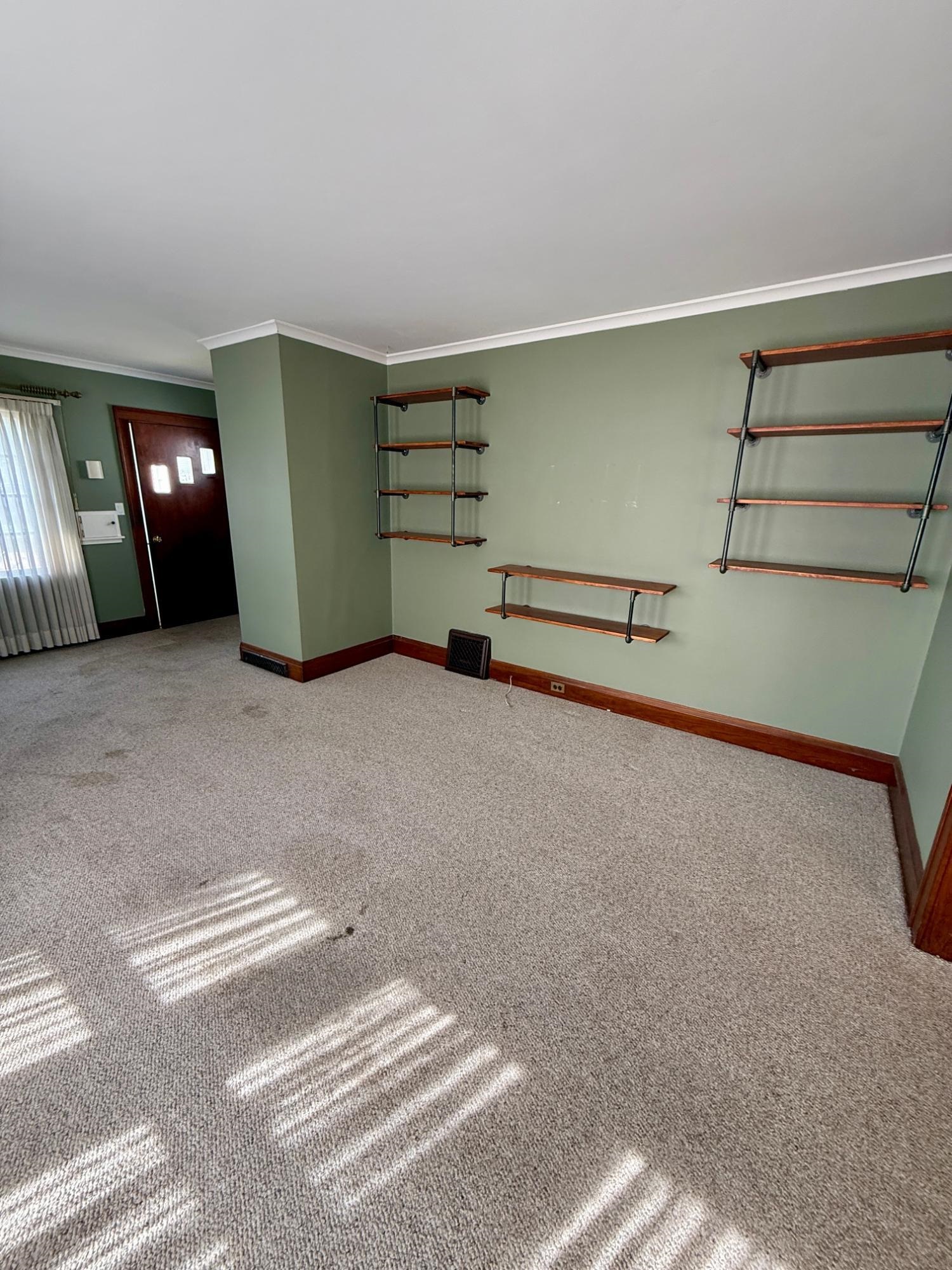 804 Stark Street Property Photo 6