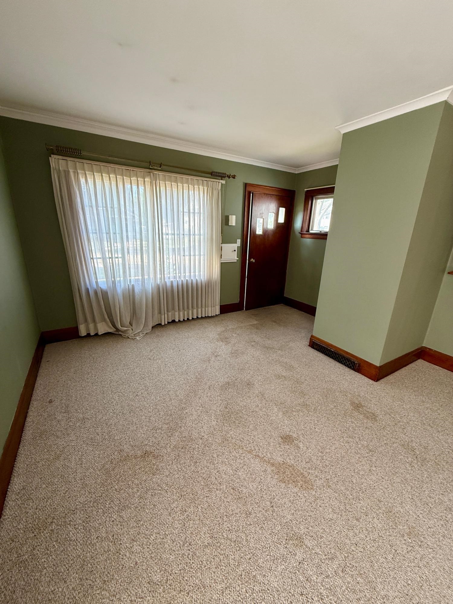804 Stark Street Property Photo 7