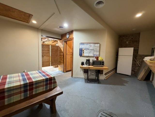 3001 Michigan Avenue Property Photo 6