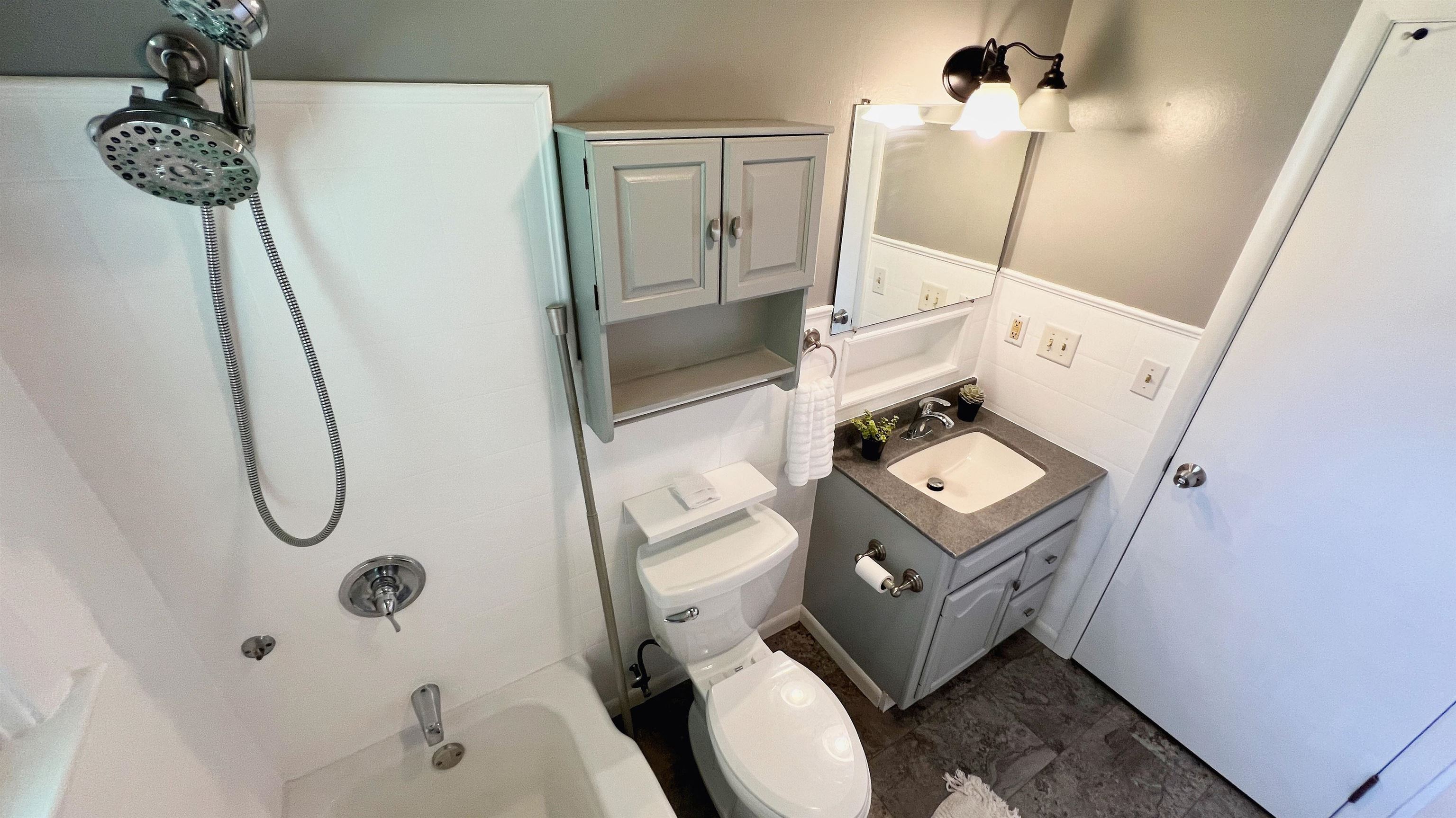 512 Edgar Avenue Property Photo 10