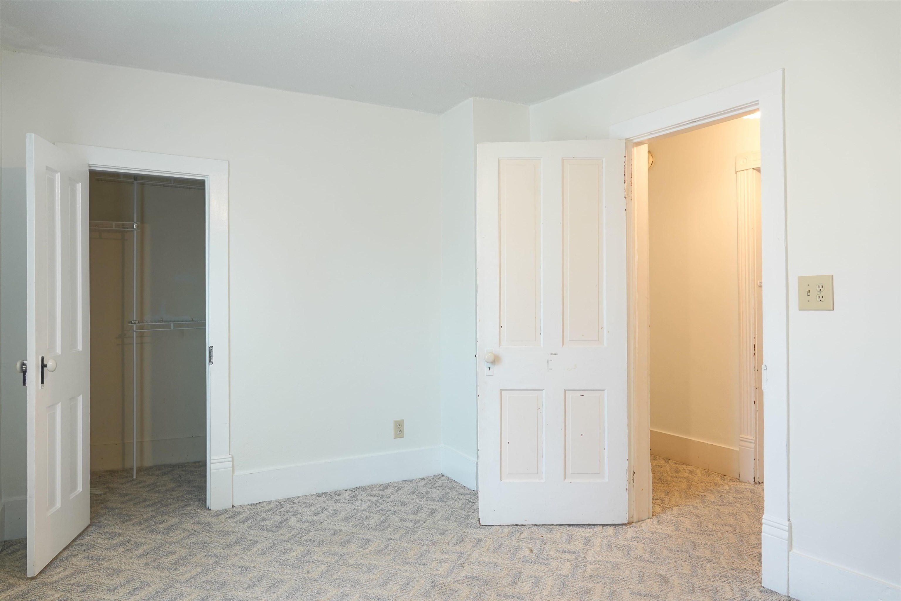 530 W Maple Street Property Photo 18