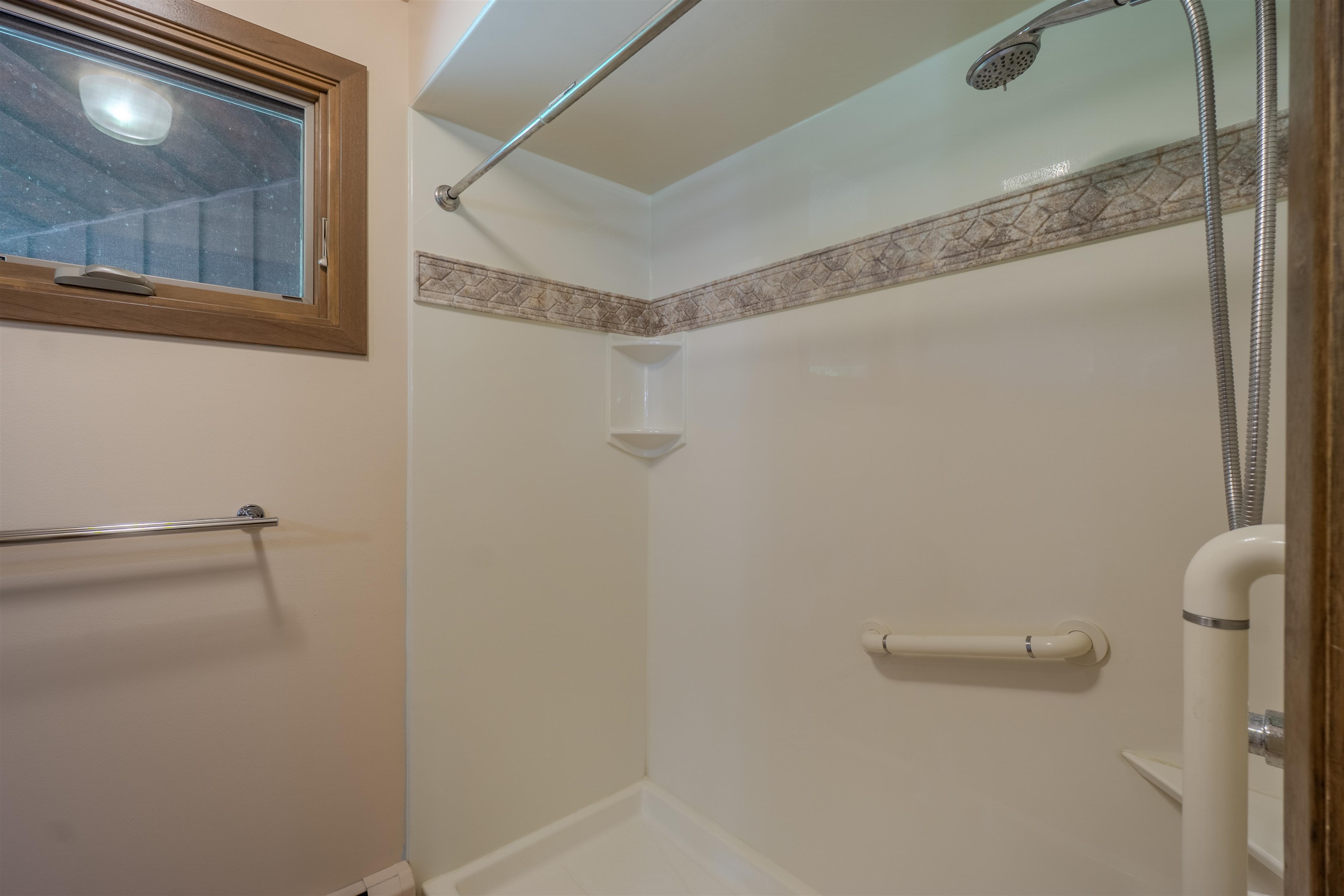 1311 Pine Street Property Photo 24