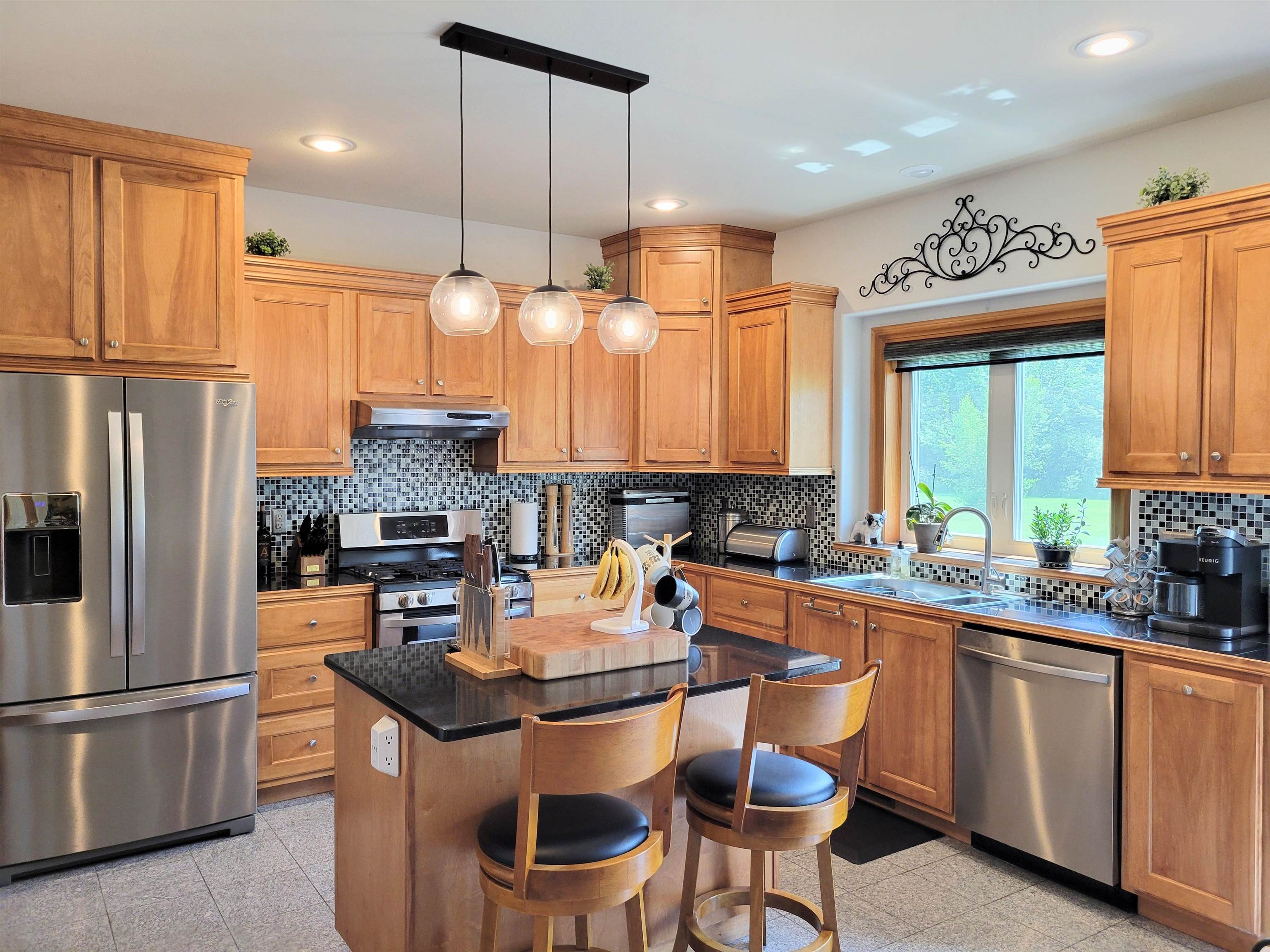 168711 Mountain Bay Road Property Photo 7