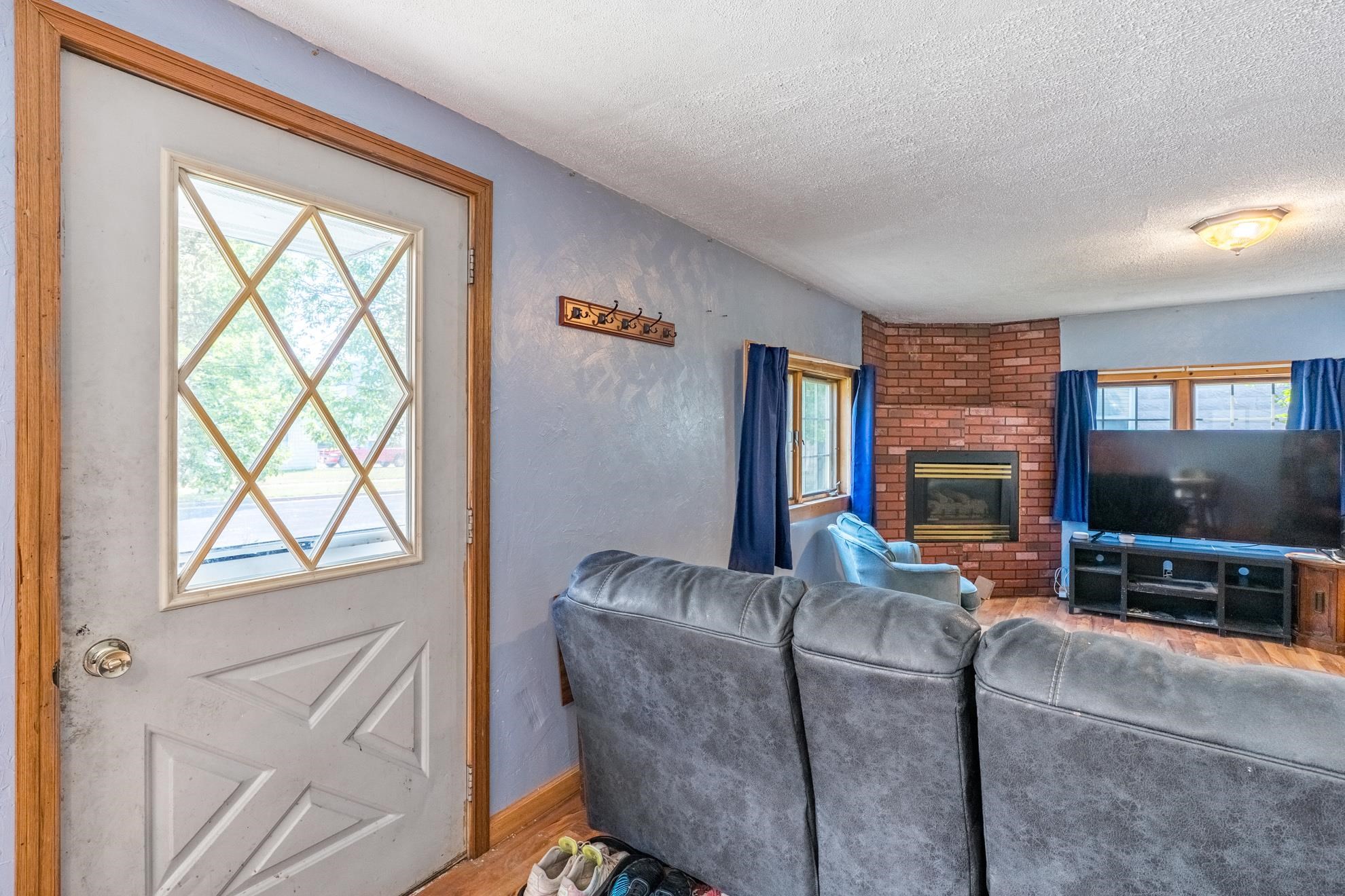 1242 S 9th Avenue Property Photo 5