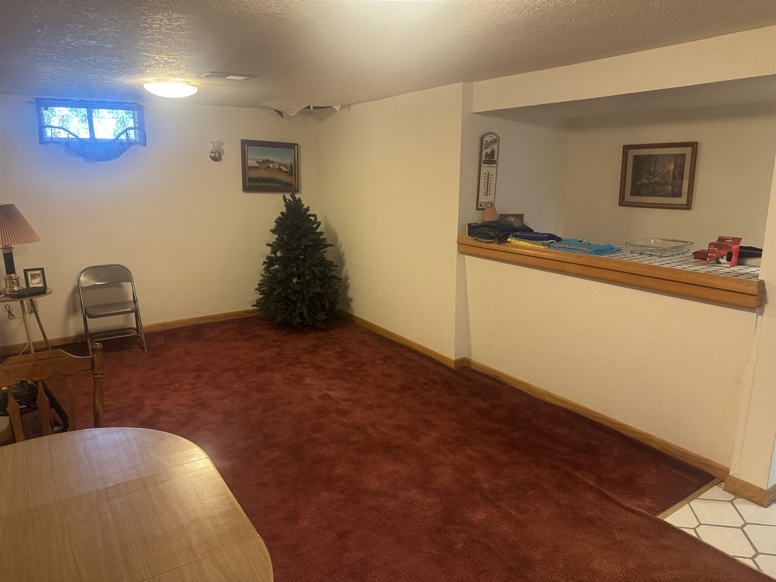 940 2nd Street Property Photo 11