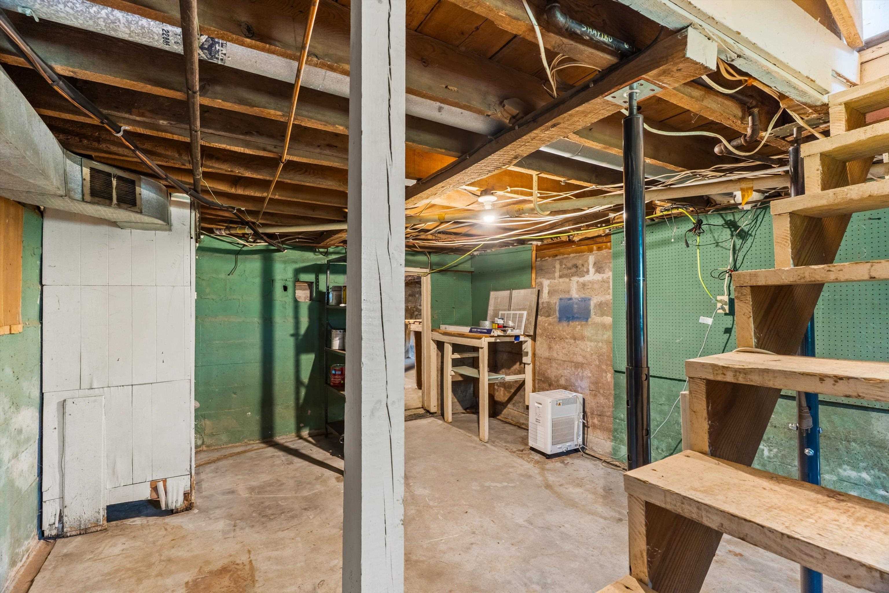 607 N Maple Avenue Property Photo 22
