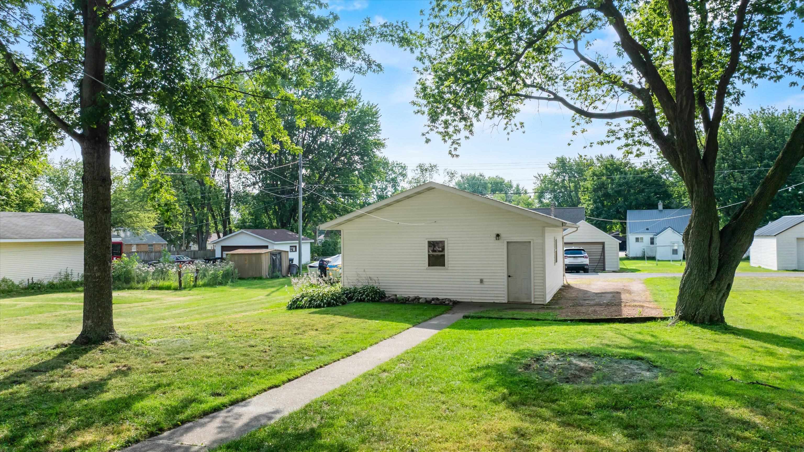 607 N Maple Avenue Property Photo 27