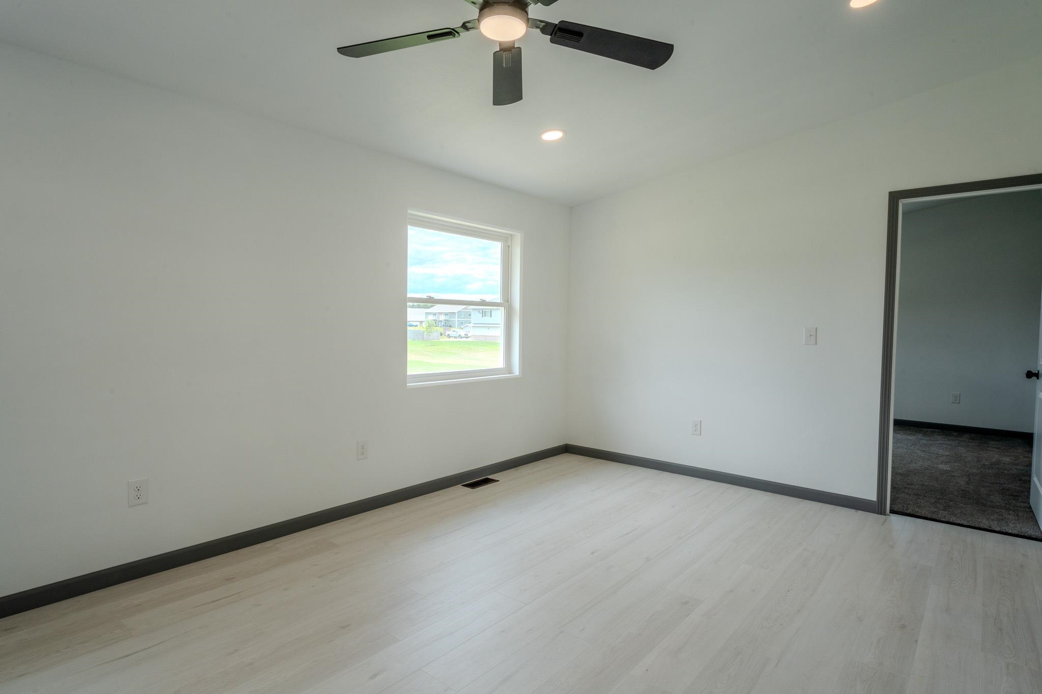 604b Eugene Street Property Photo 14