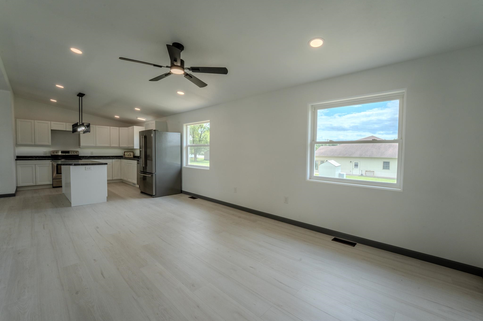 604b Eugene Street Property Photo 15