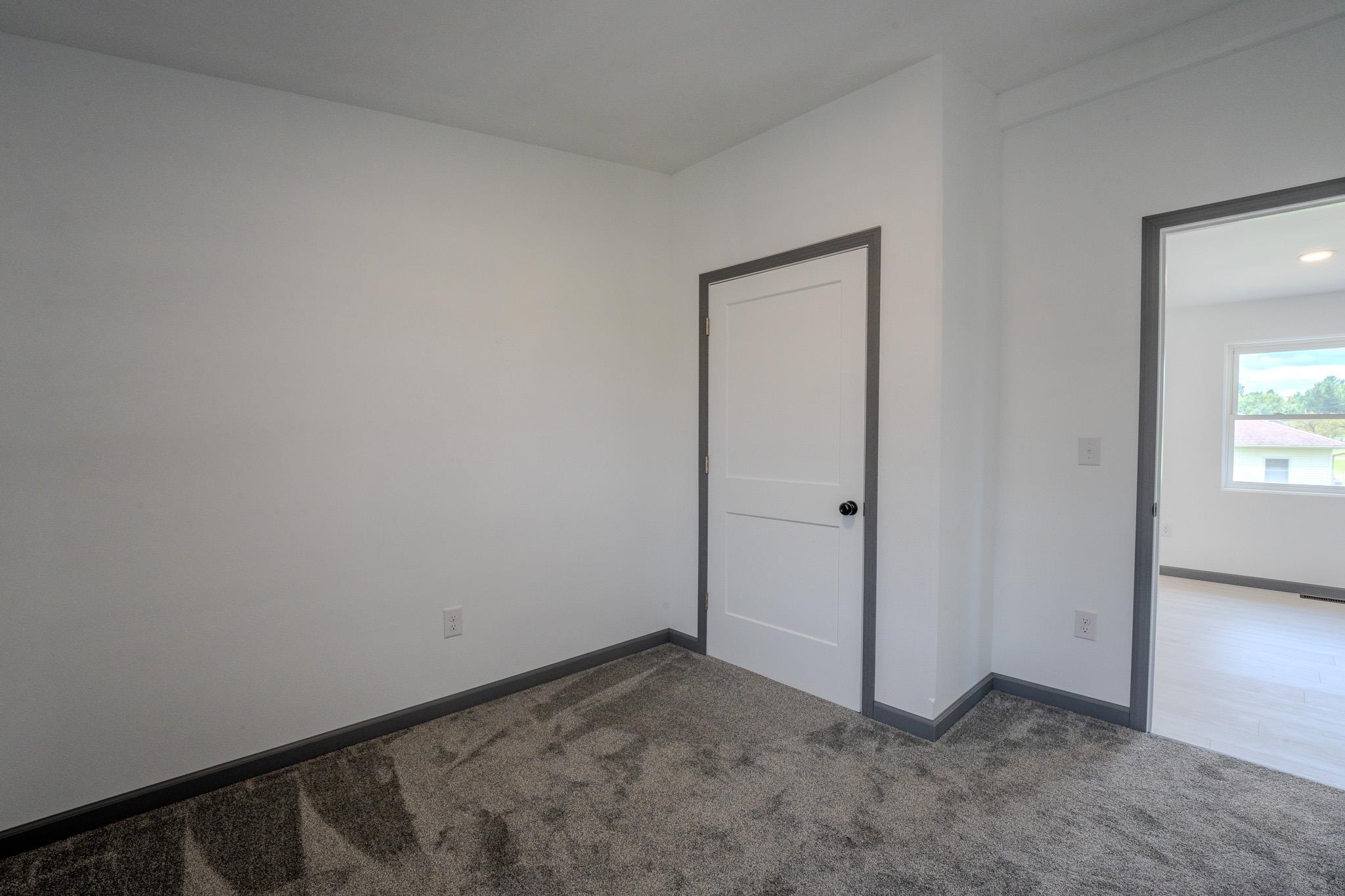 604b Eugene Street Property Photo 19