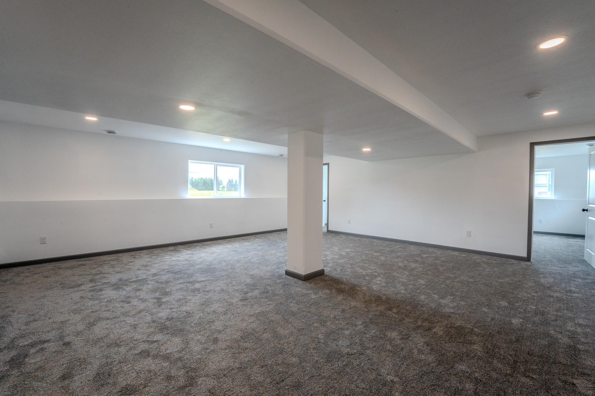 604b Eugene Street Property Photo 30