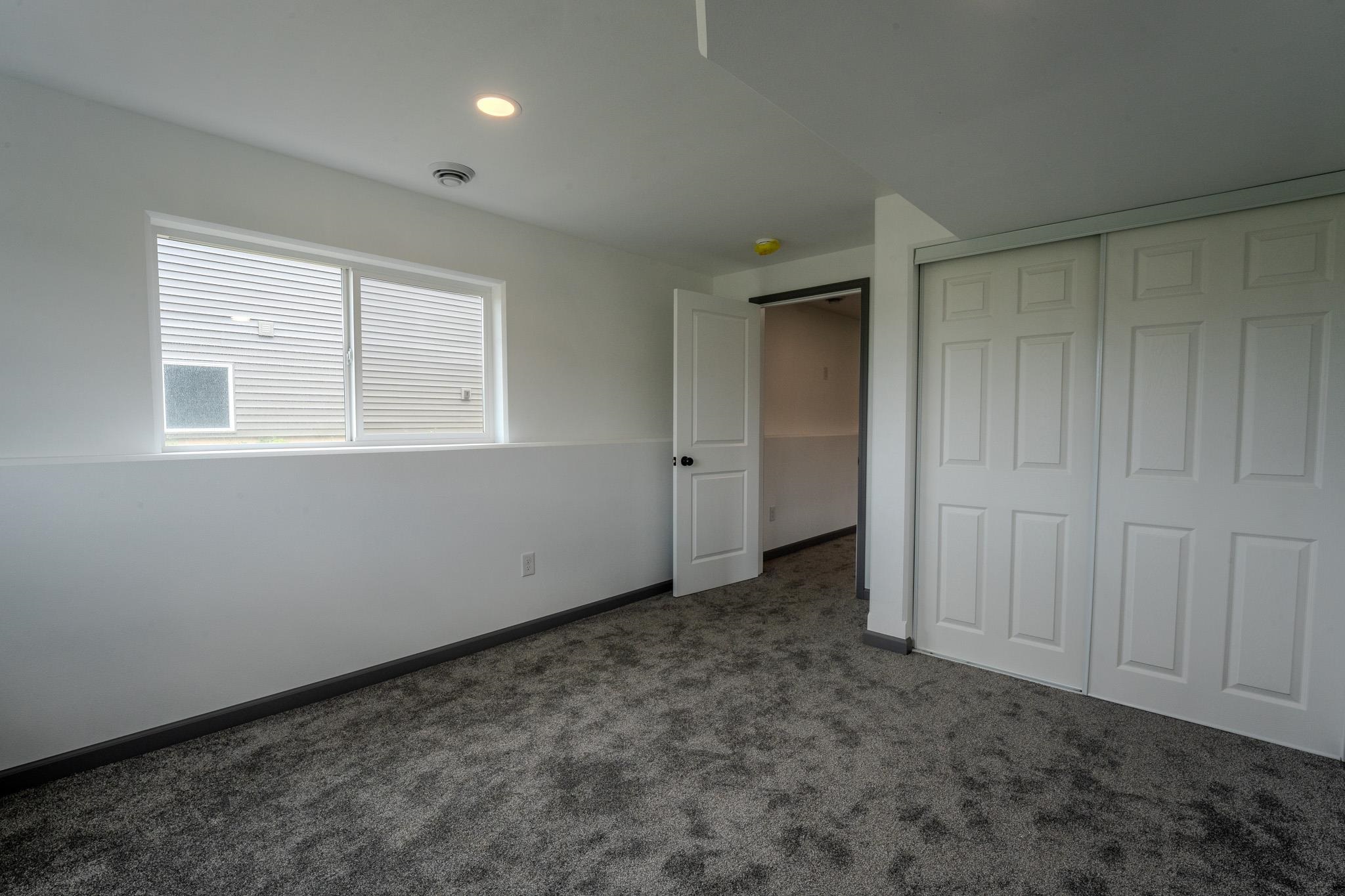 604b Eugene Street Property Photo 37