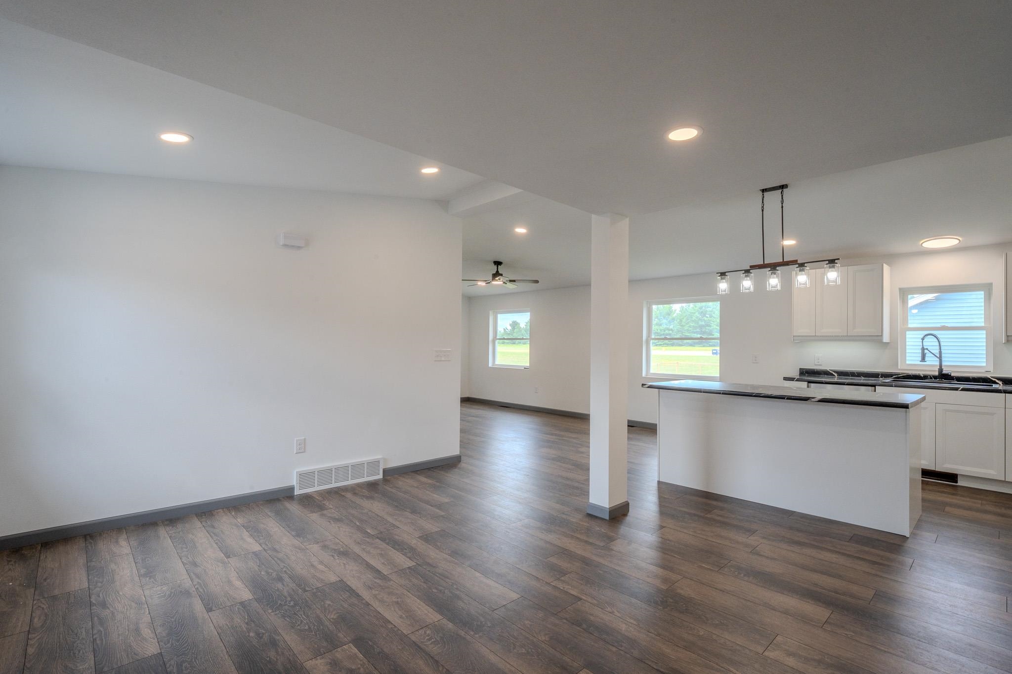 604a Eugene Street Property Photo 4
