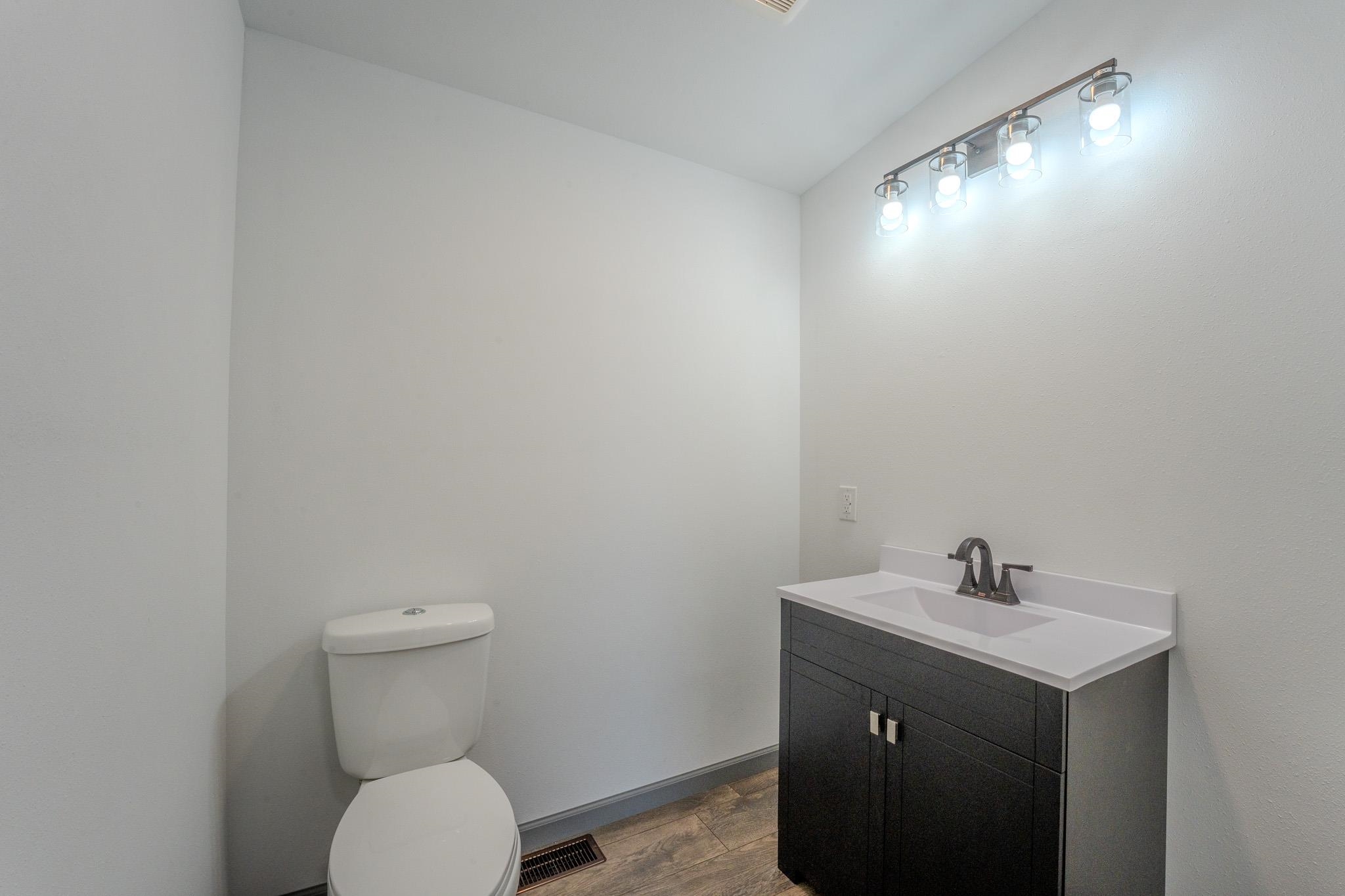 604a Eugene Street Property Photo 21