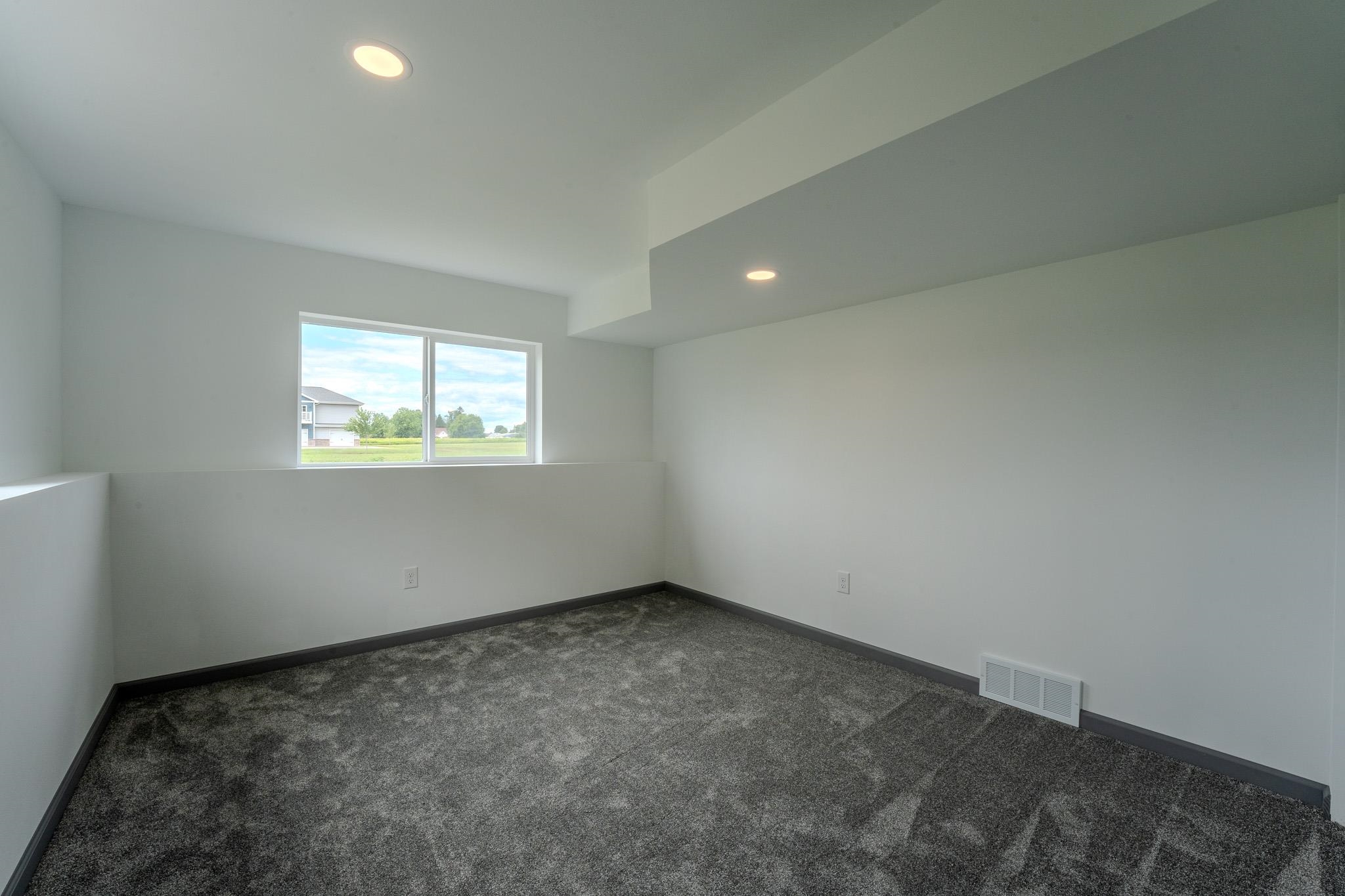 604a Eugene Street Property Photo 35