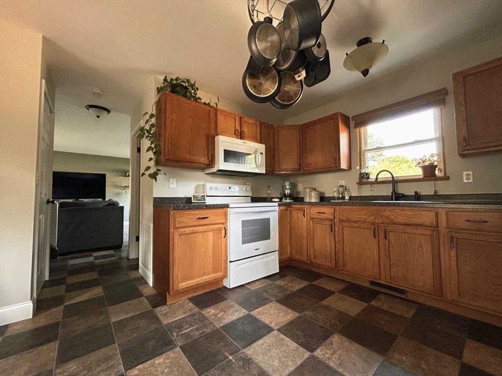 2916 Lindbergh Avenue Property Photo 8