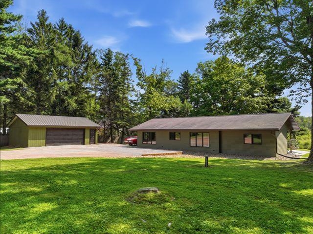 207263 Fairhaven Avenue Property Photo 30