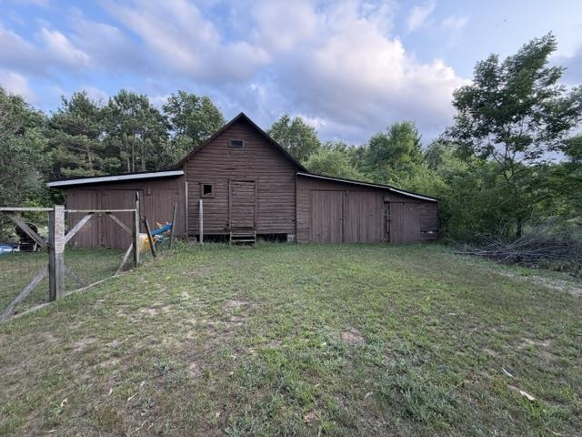 743 State Highway 73 Property Photo 4