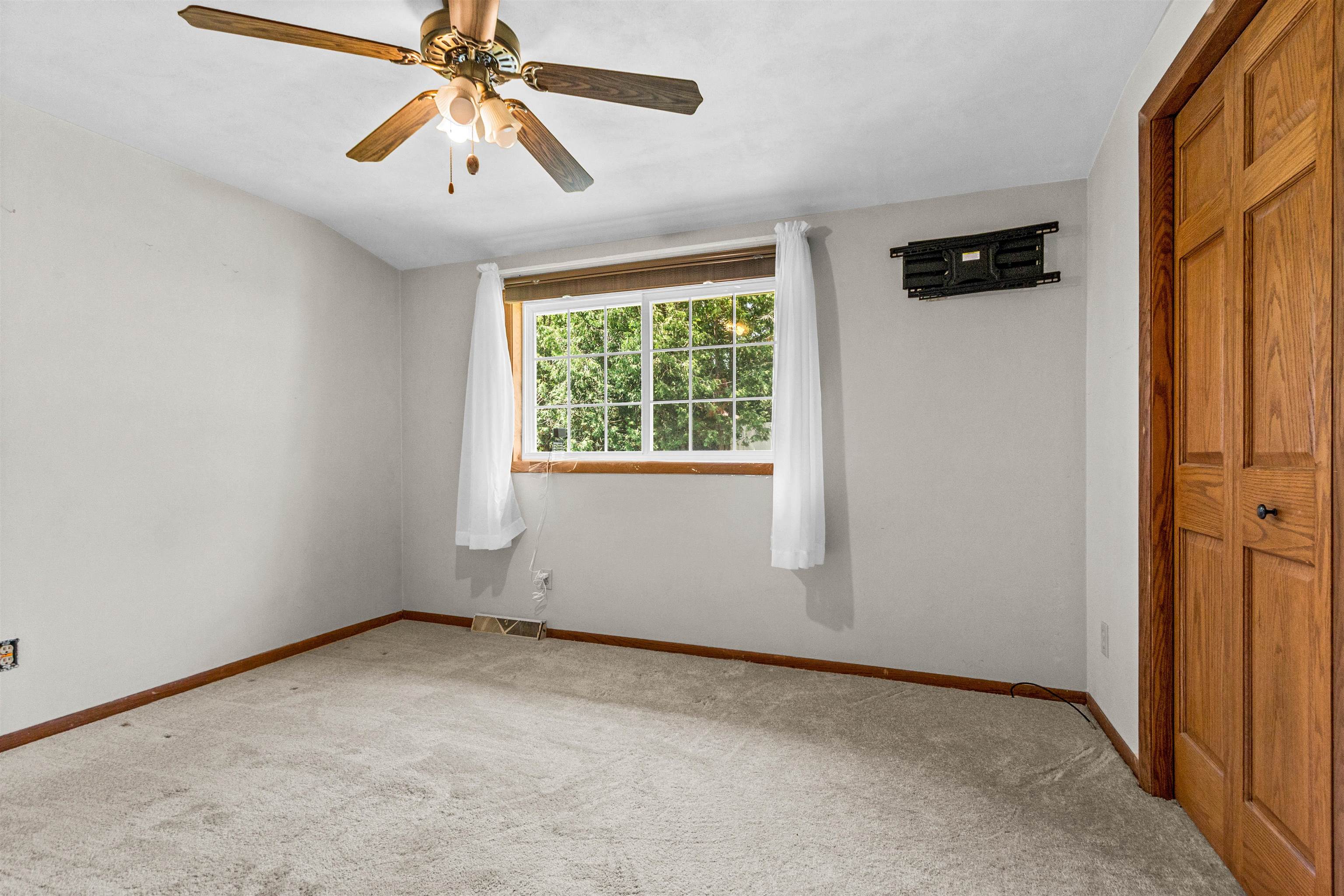 3021 Katherine Circle Property Photo 15