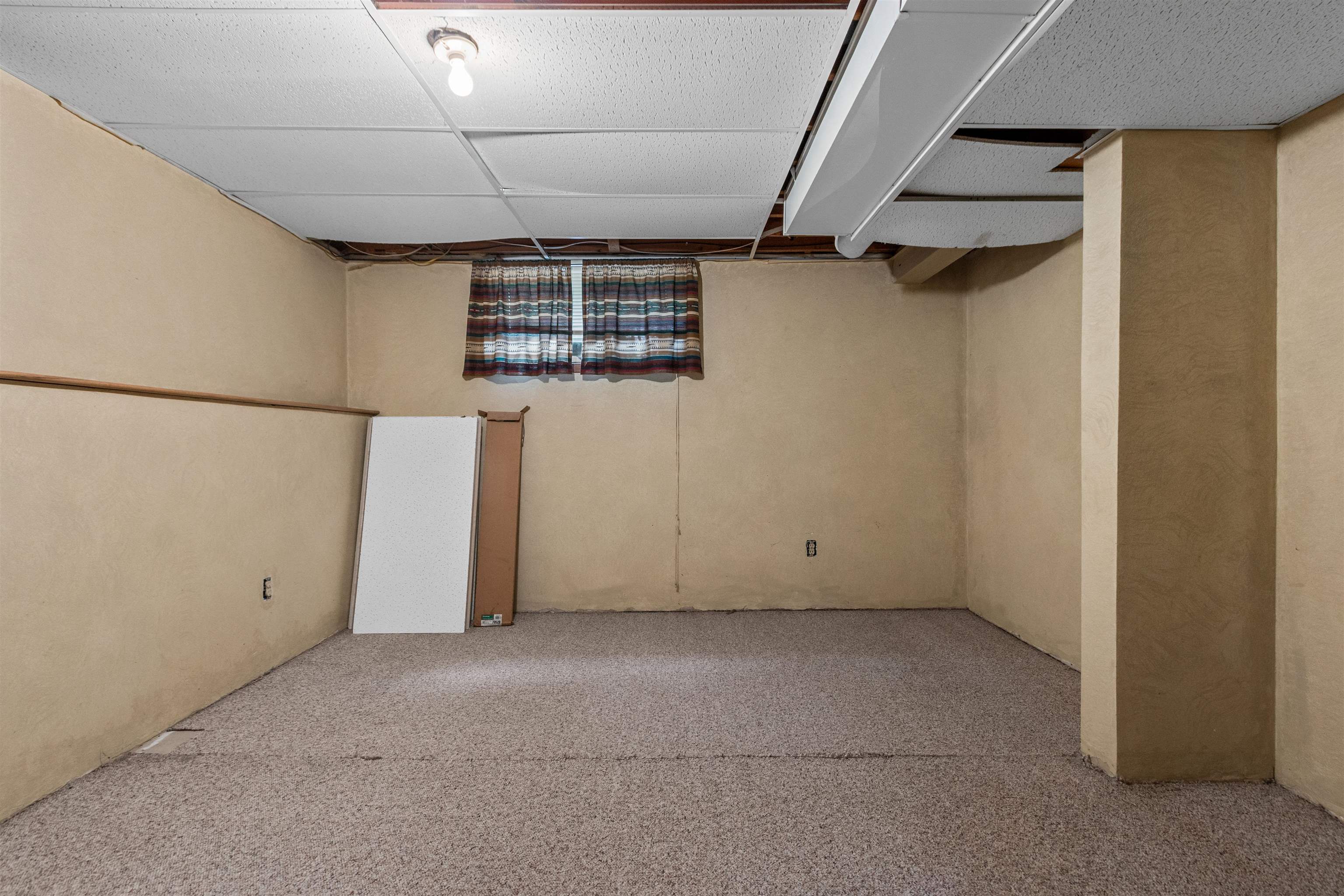 3021 Katherine Circle Property Photo 27
