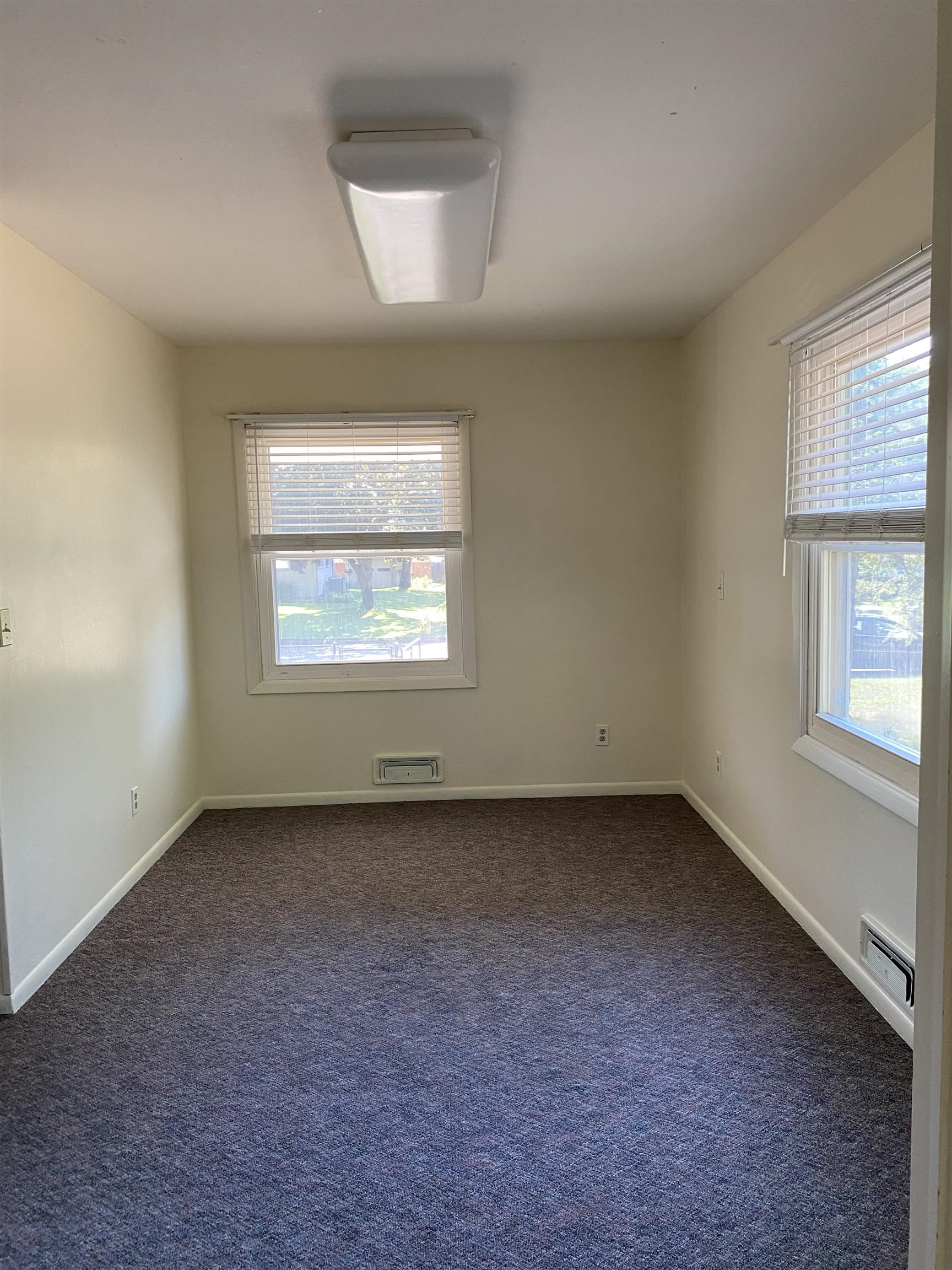 3030 S 13th Street Property Photo 10