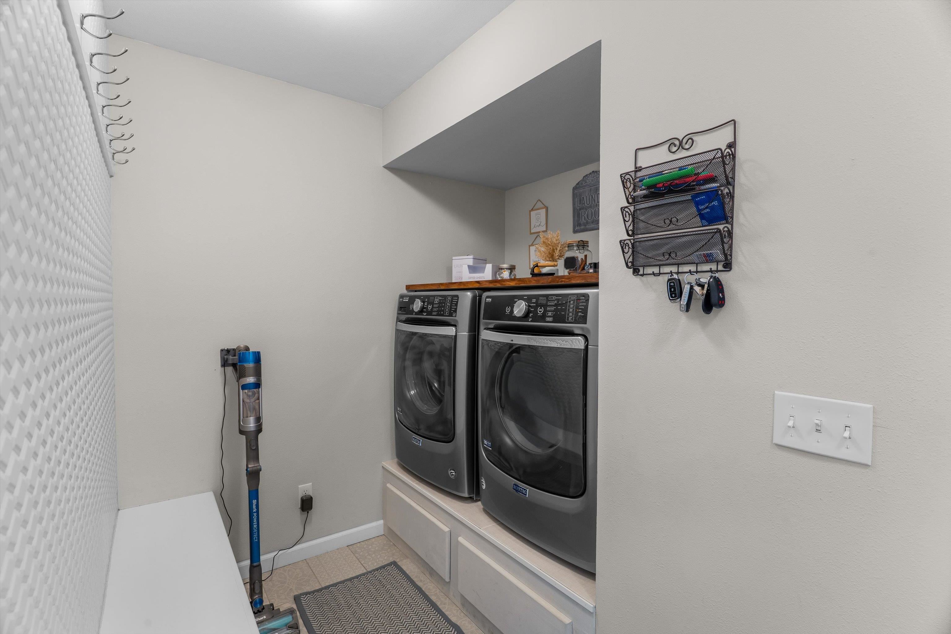 2818 Peachtree Circle Property Photo 12