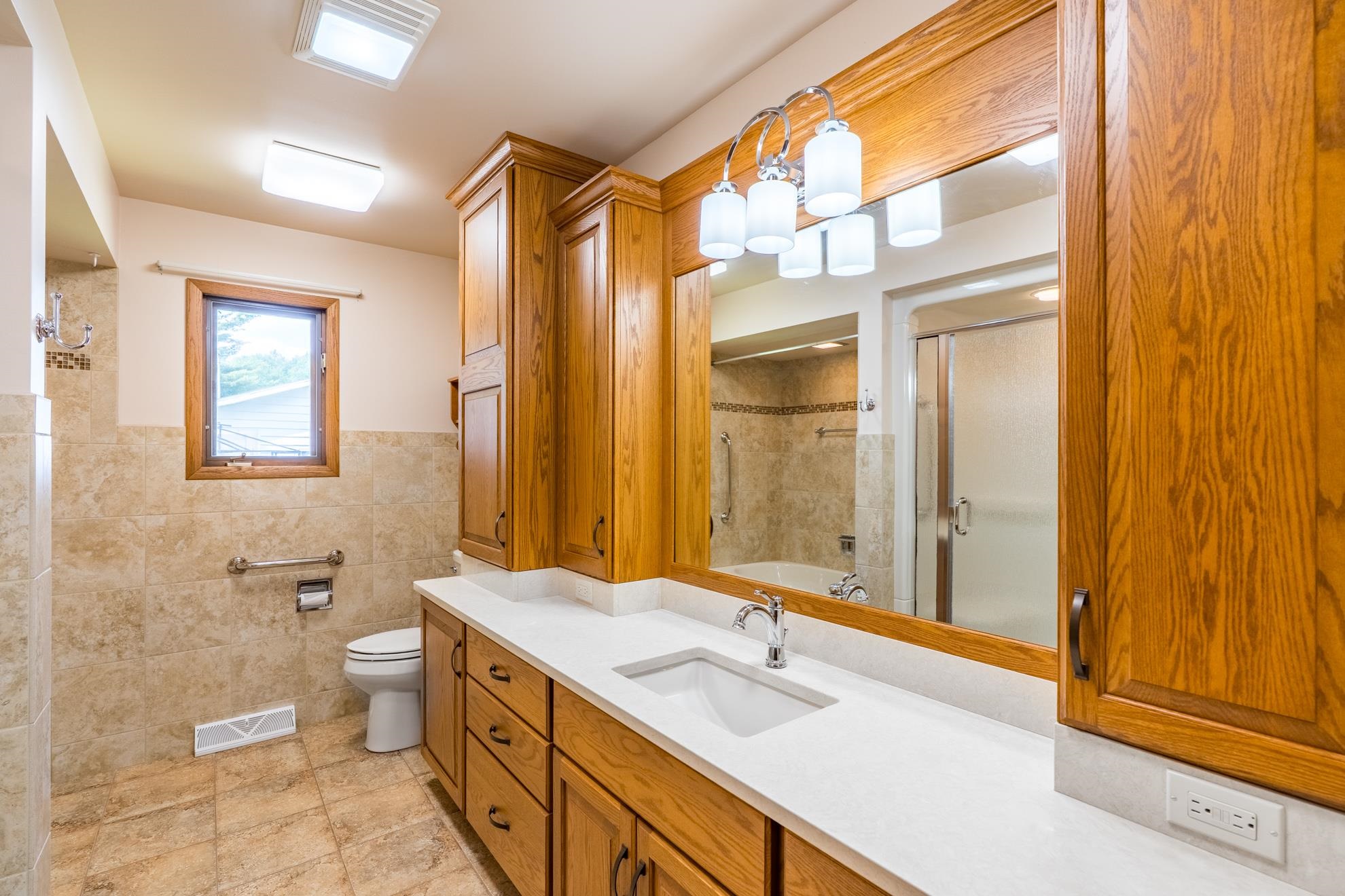 812 S 84th Avenue Property Photo 31