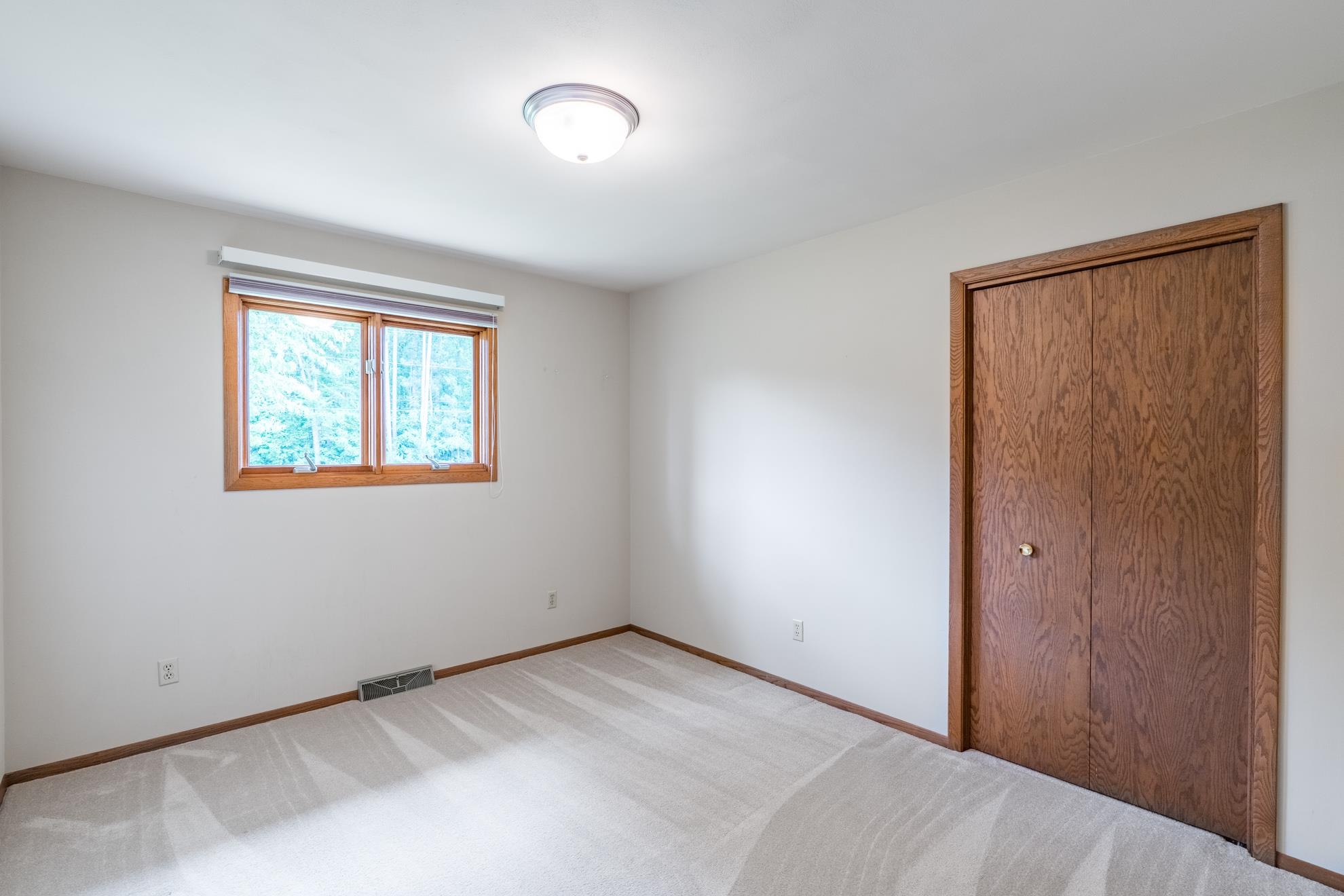 812 S 84th Avenue Property Photo 33