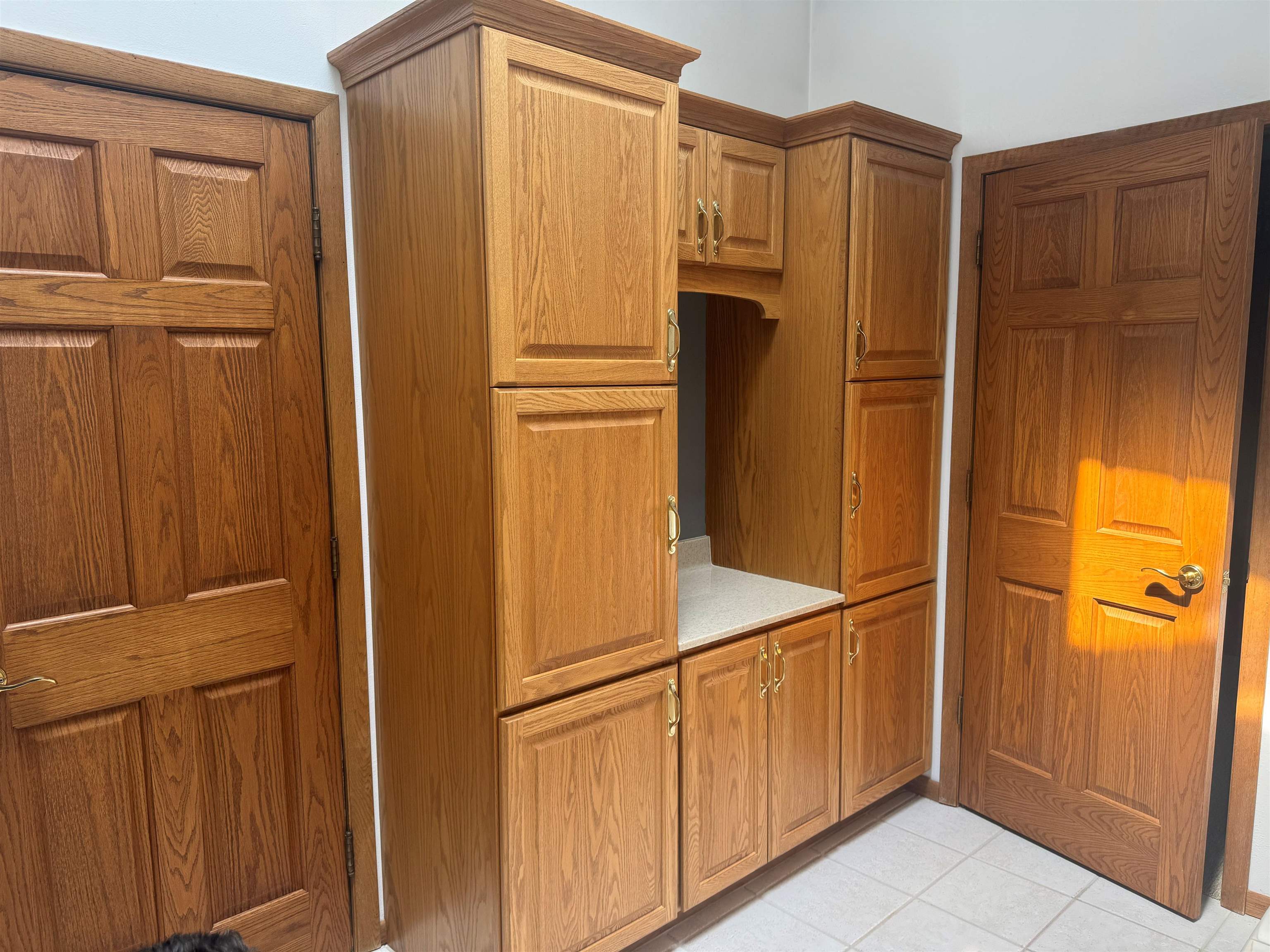 2703 Glen Drive Property Photo 17