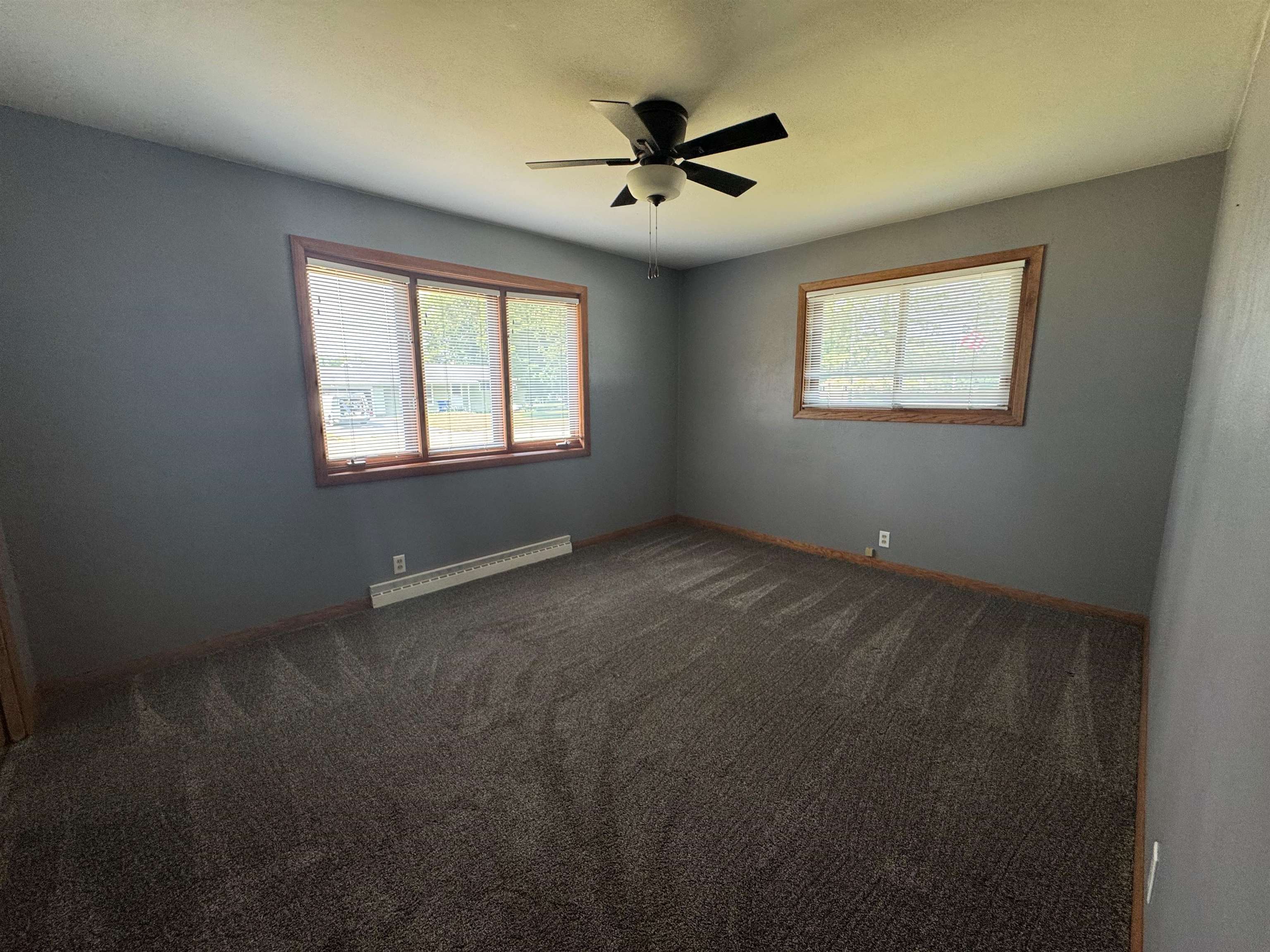 2703 Glen Drive Property Photo 19