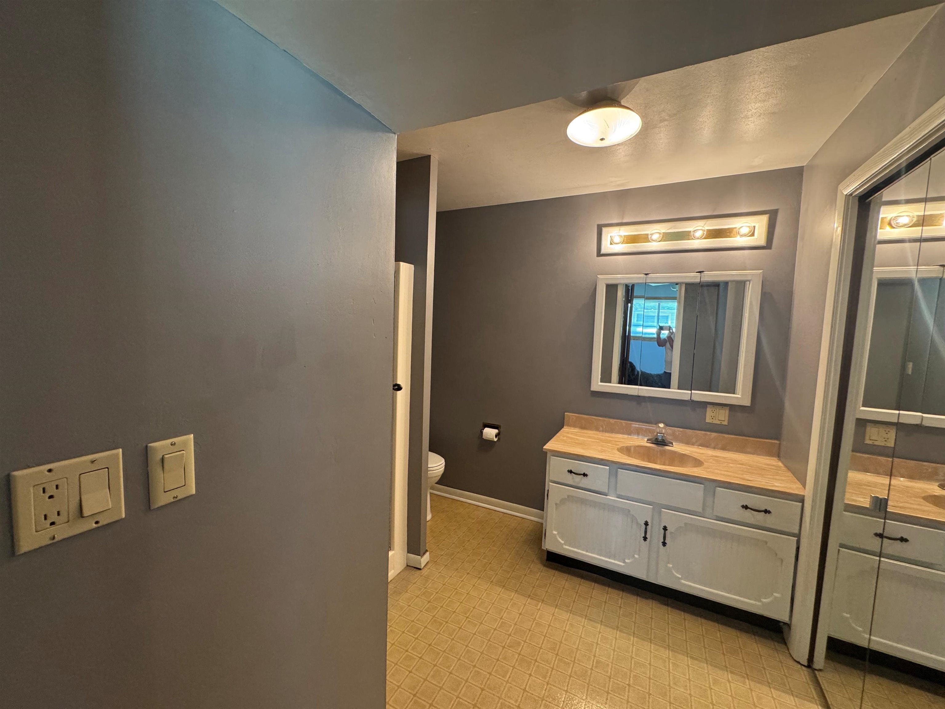 2703 Glen Drive Property Photo 22