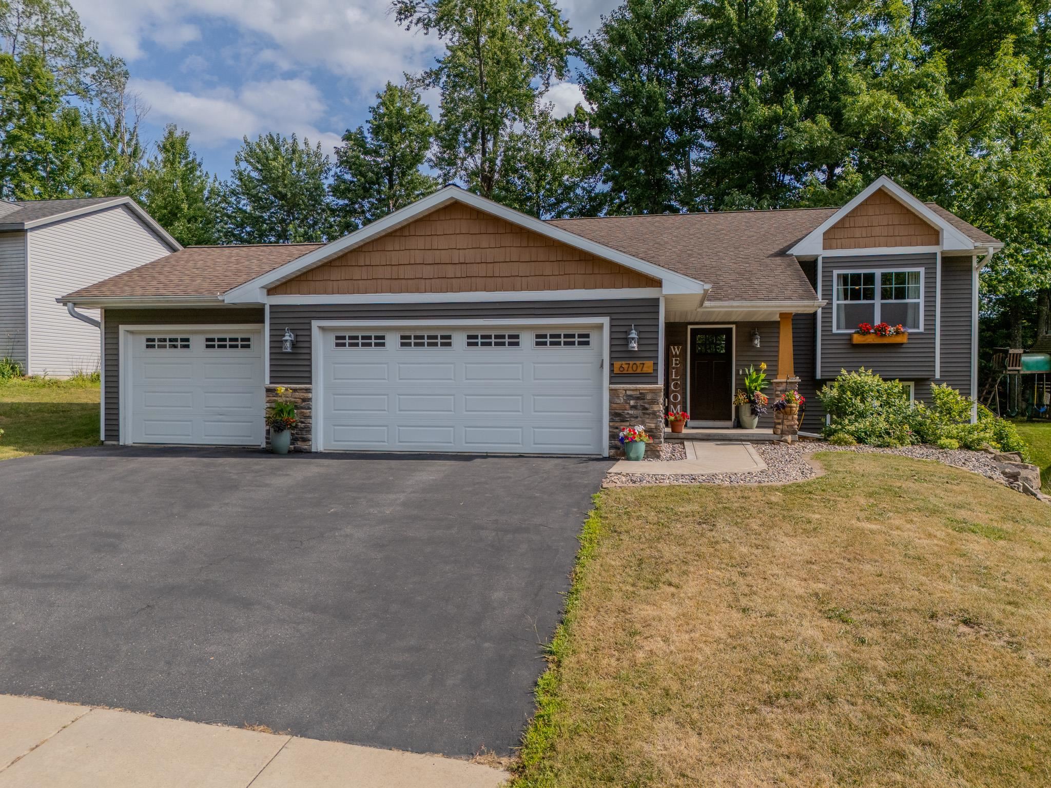 6707 Cavin Drive Property Photo 1