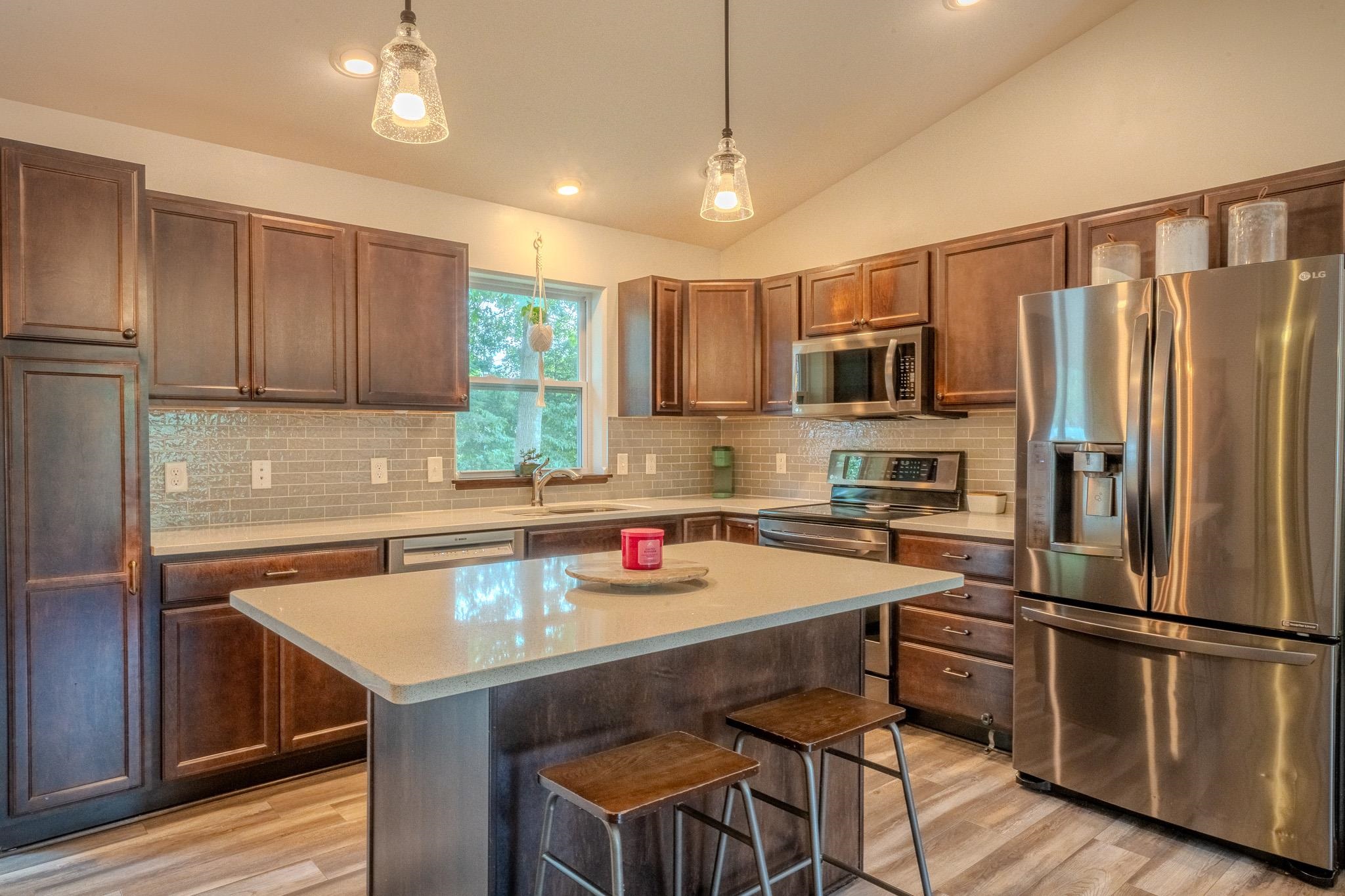 6707 Cavin Drive Property Photo 13