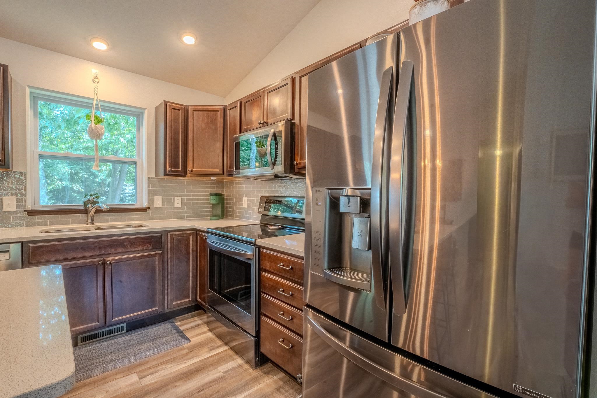6707 Cavin Drive Property Photo 17