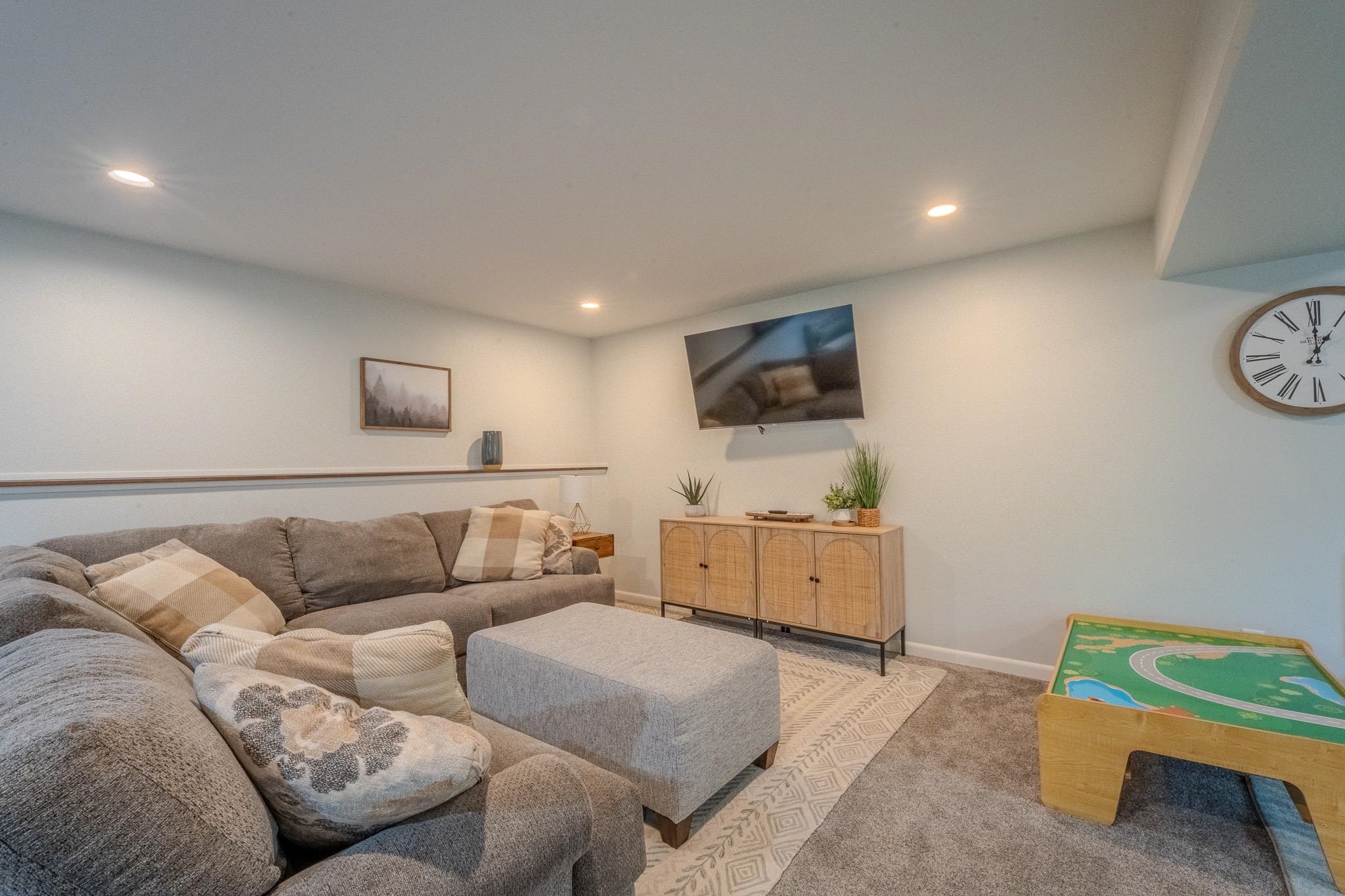6707 Cavin Drive Property Photo 30