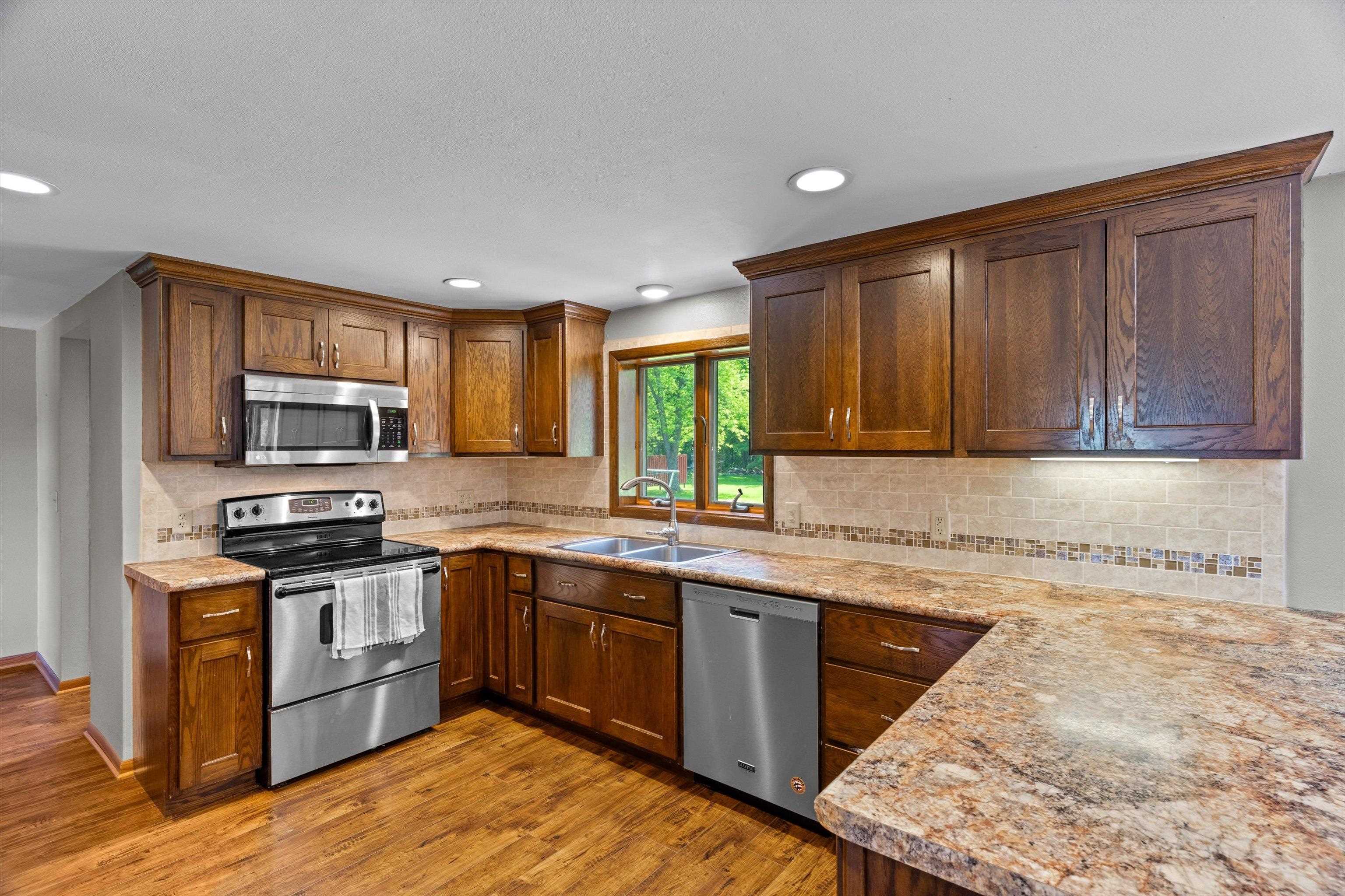 116395 Riverside Road Property Photo 10