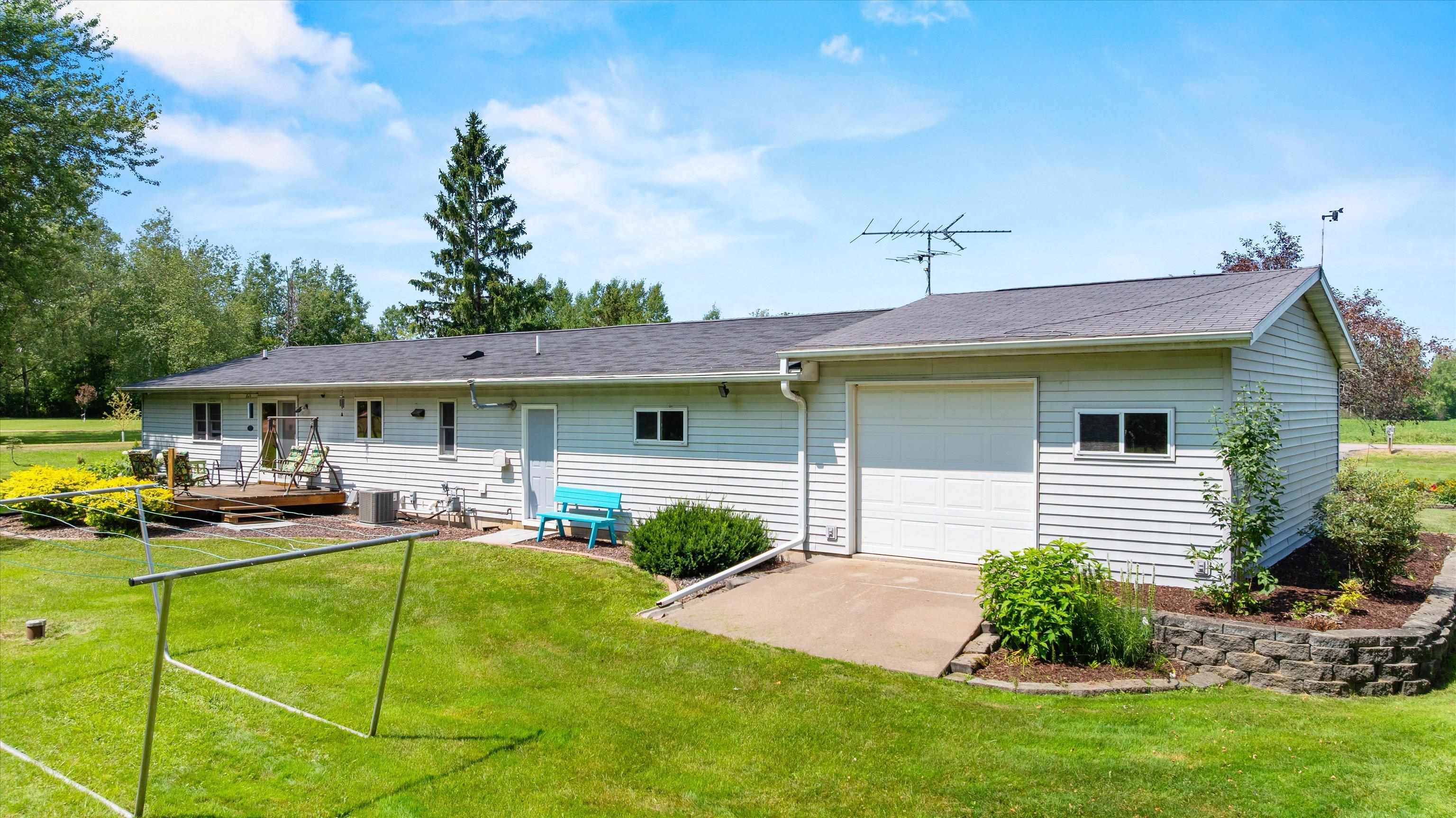 116395 Riverside Road Property Photo 32
