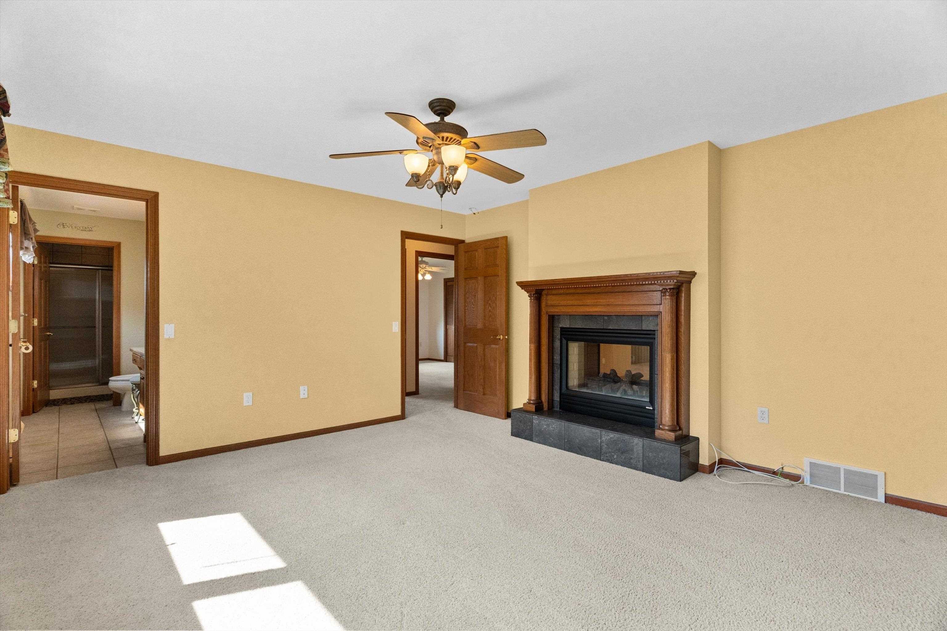 1201 W 11th Street Property Photo 29