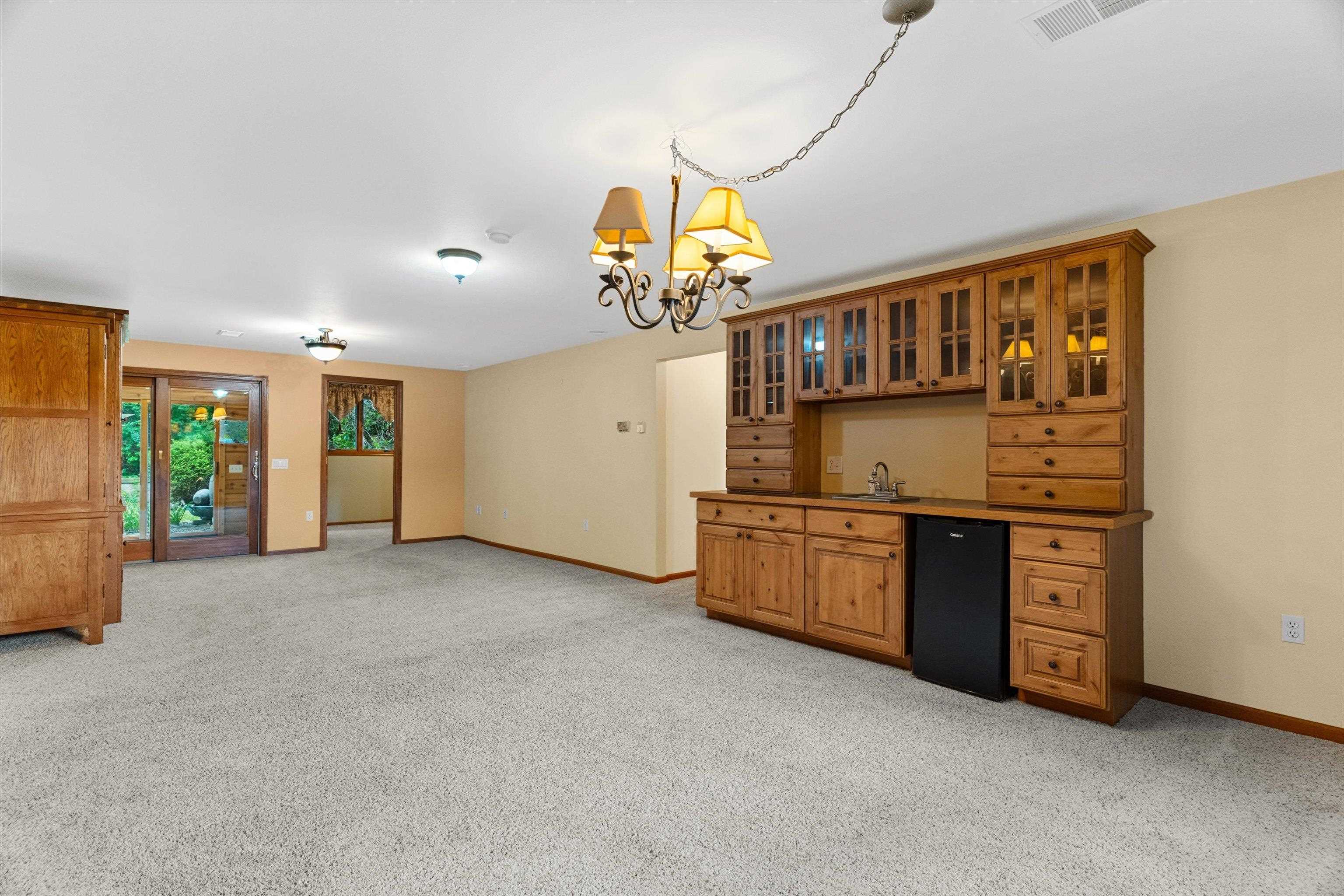 1201 W 11th Street Property Photo 43