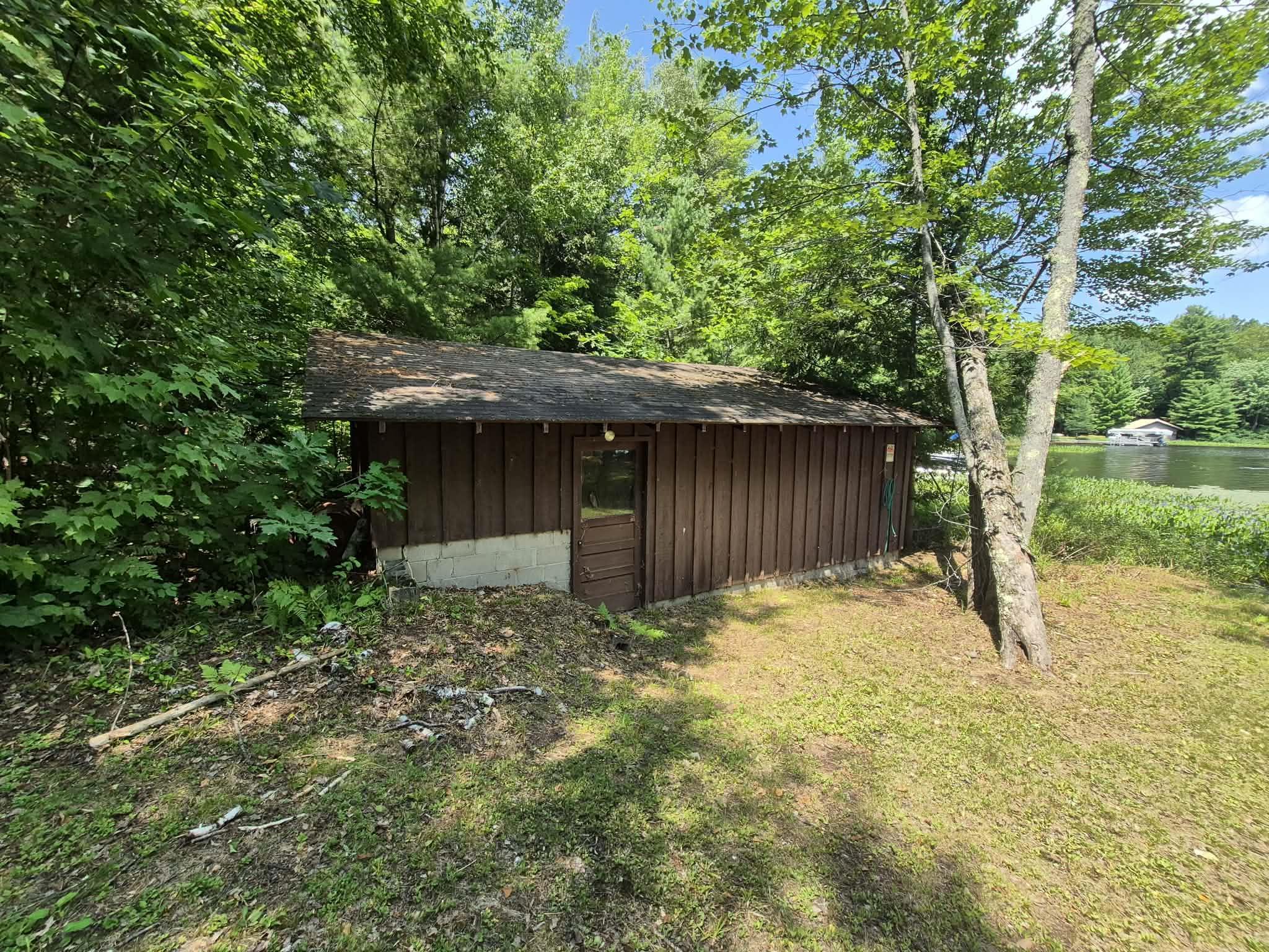 3610 Darling Lane Property Photo 4