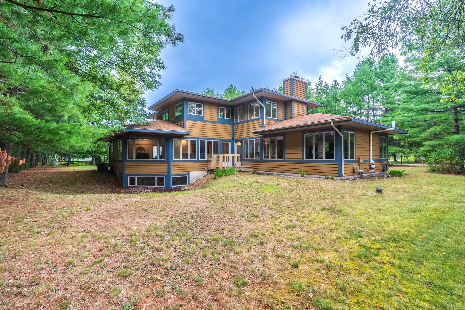 126 Virginia Drive Property Photo 1