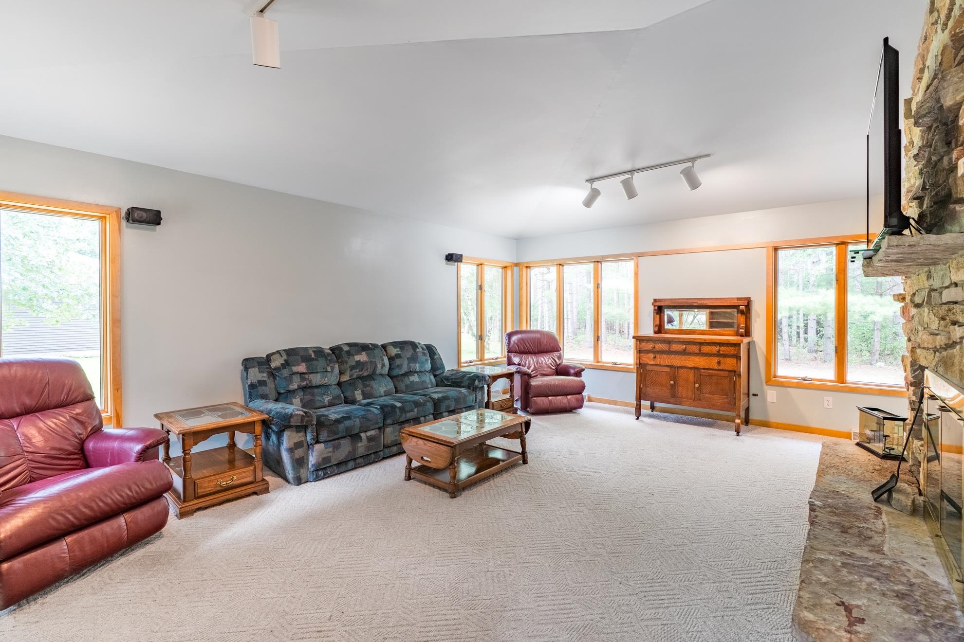 126 Virginia Drive Property Photo 11